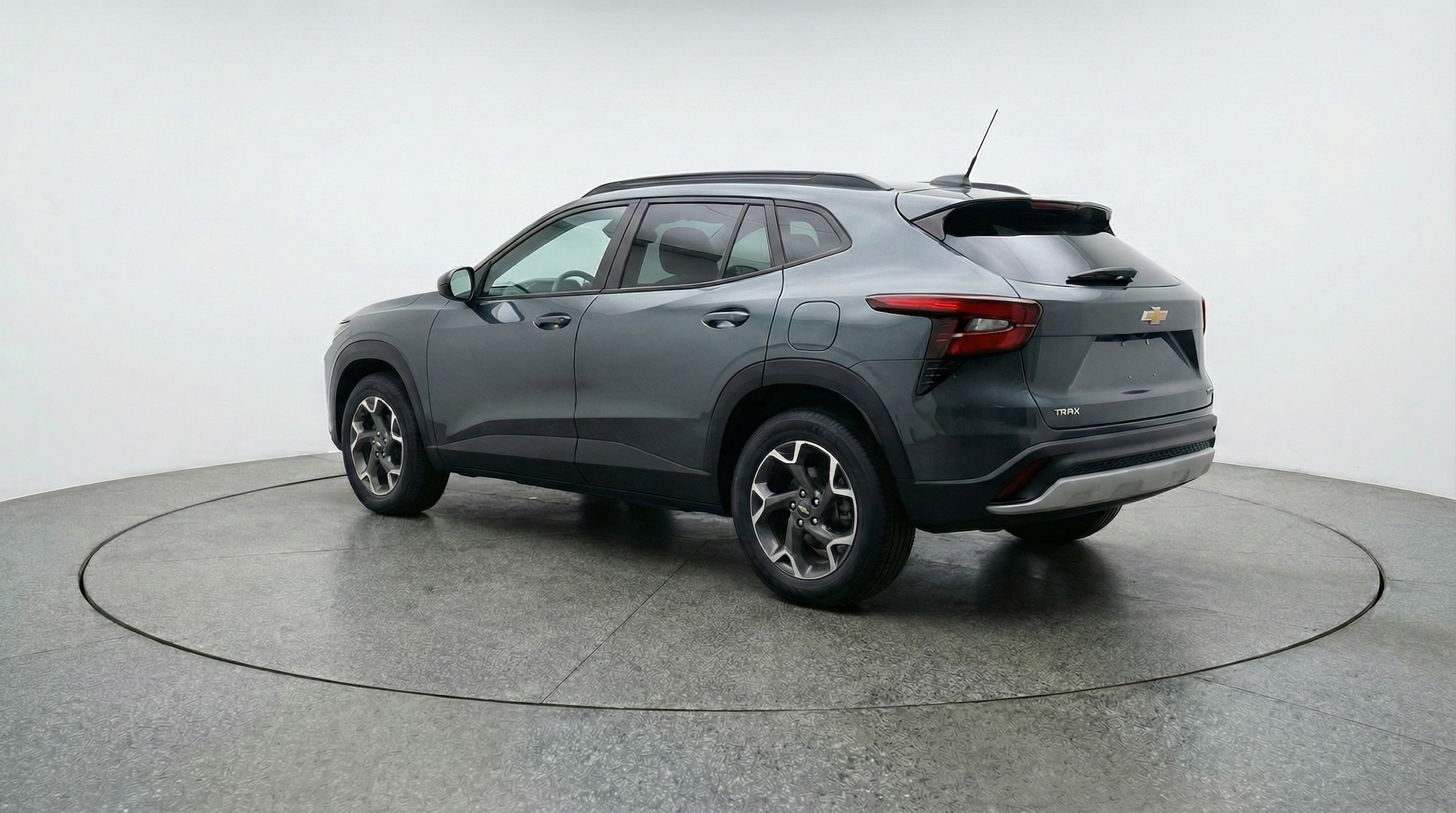 Thumbnail: 2025 Chevrolet Trax - 5