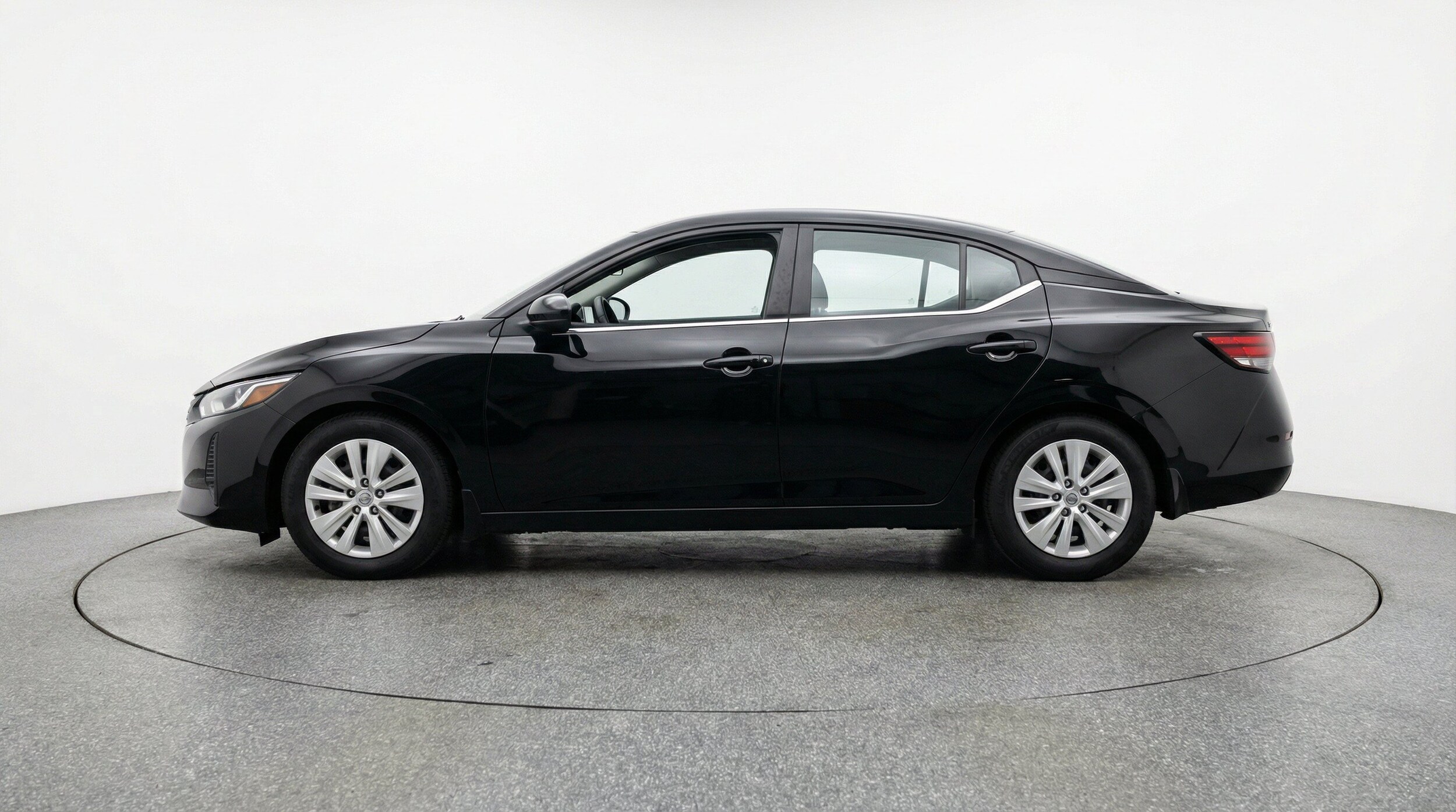 Thumbnail: 2025 Nissan Sentra - 5