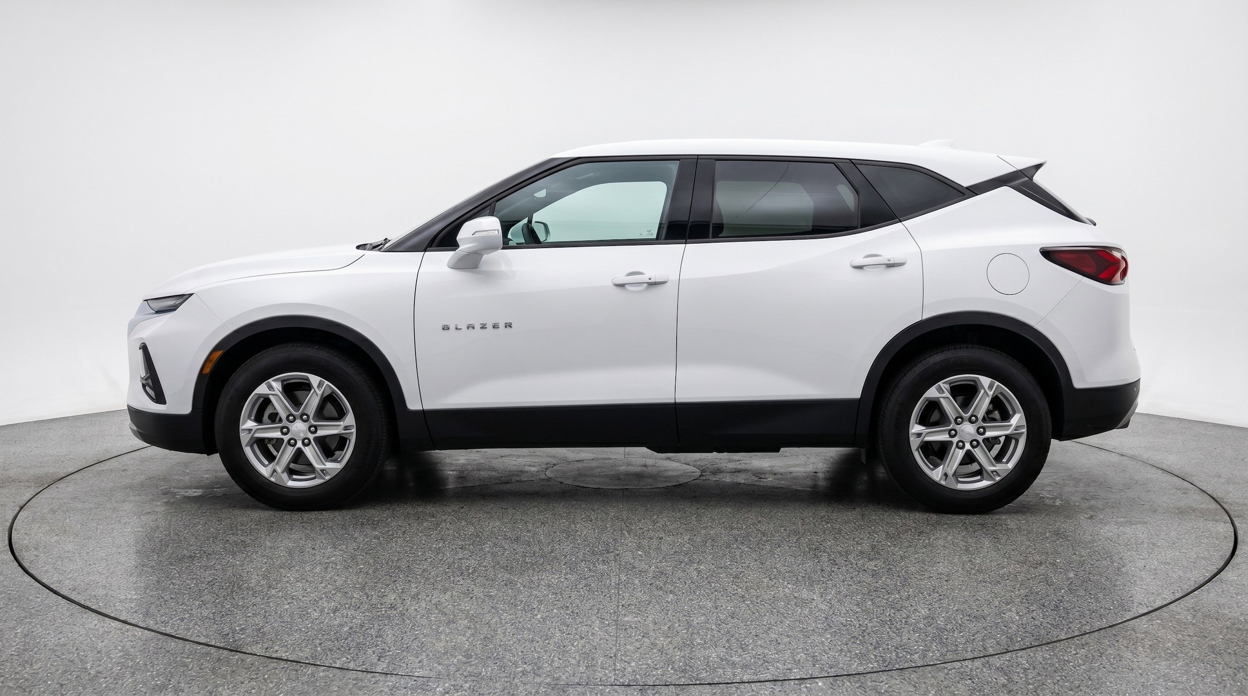 Thumbnail: 2025 Chevrolet Blazer - 5