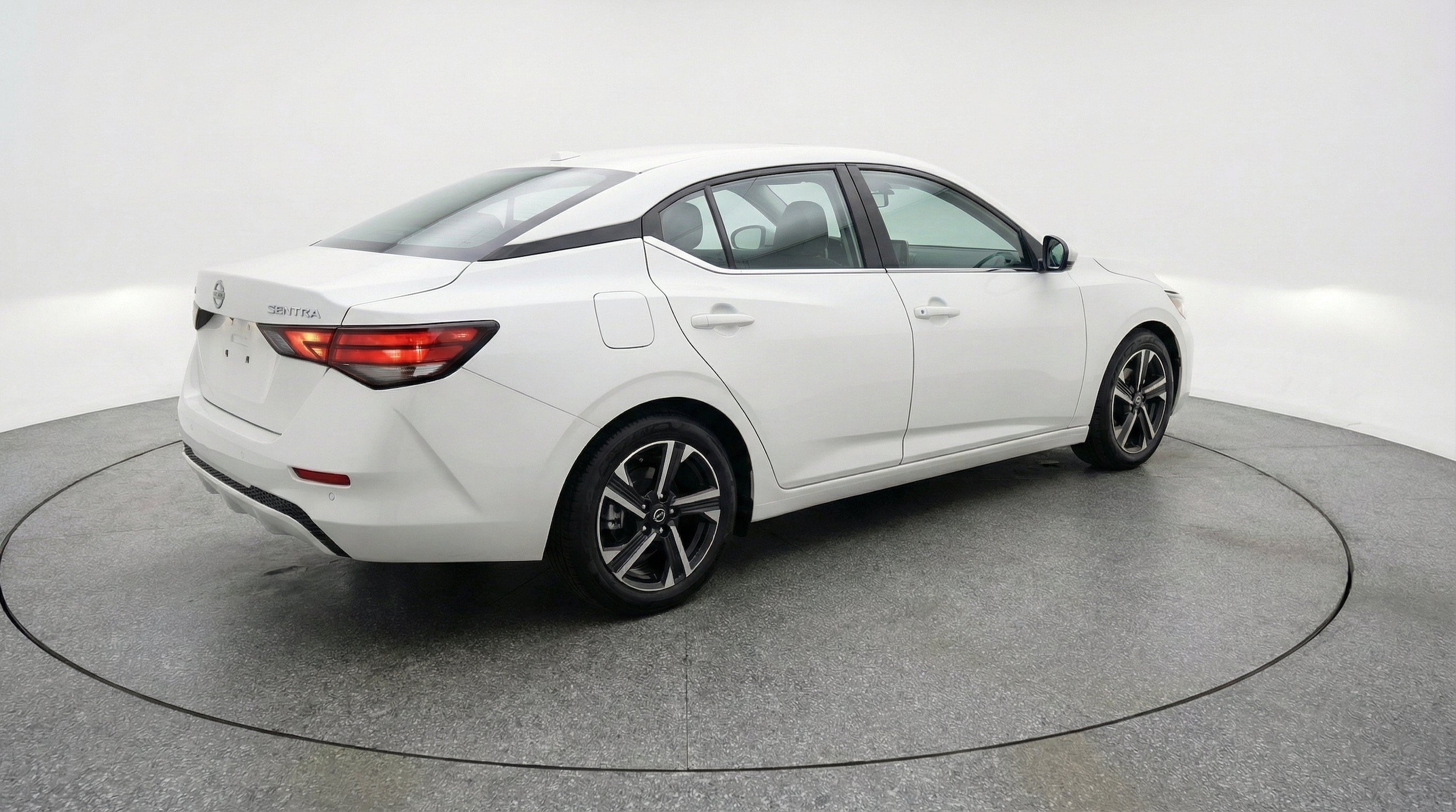 Thumbnail: 2025 Nissan Sentra - 9
