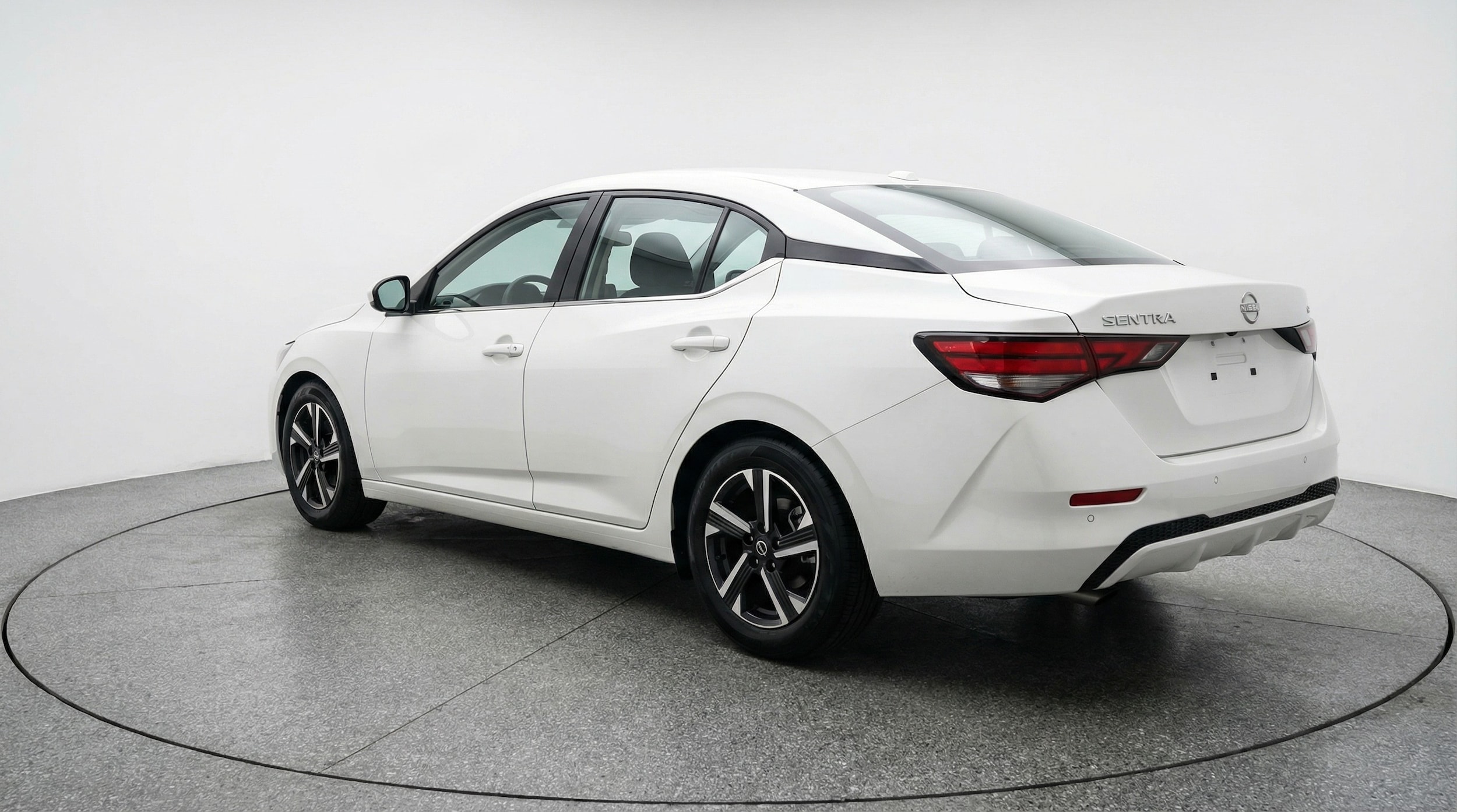 Thumbnail: 2025 Nissan Sentra - 5