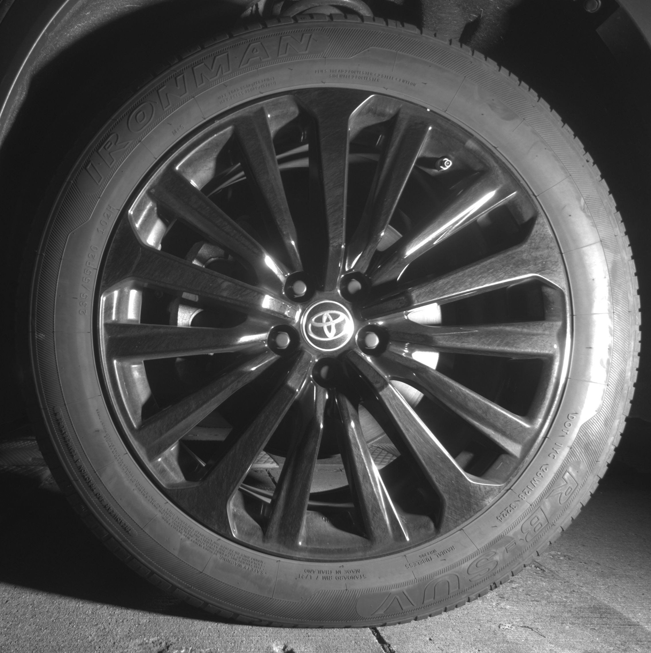 Thumbnail: 2025 Toyota Highlander - 12