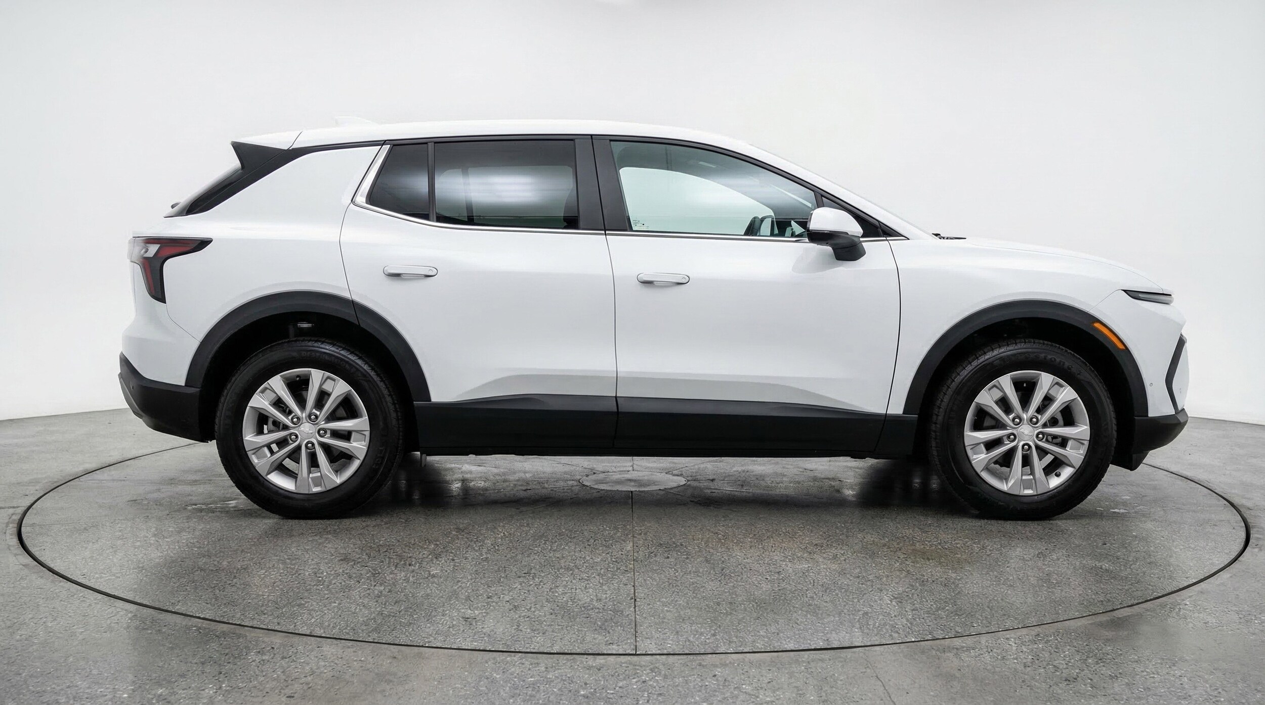 Thumbnail: 2025 Chevrolet Equinox - 11