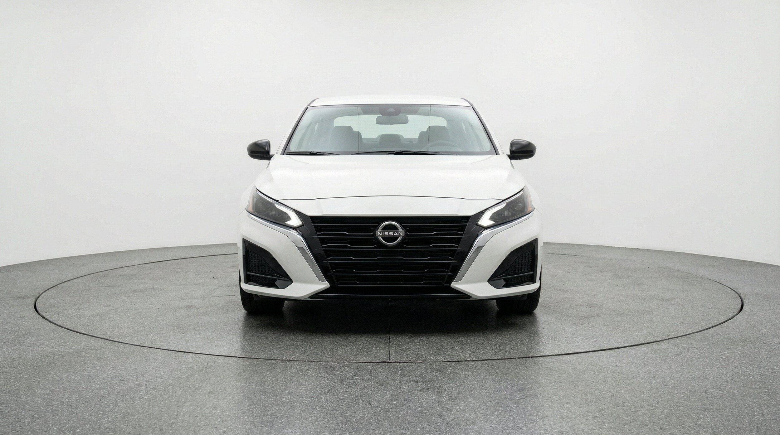 Thumbnail: 2025 Nissan Altima - 2