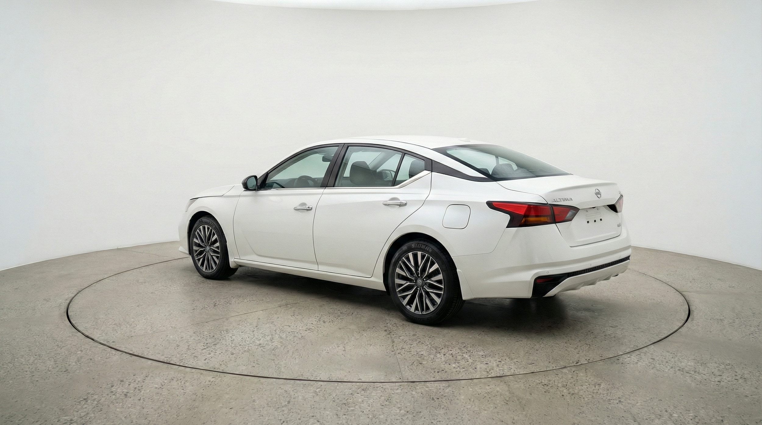 Thumbnail: 2025 Nissan Altima - 5