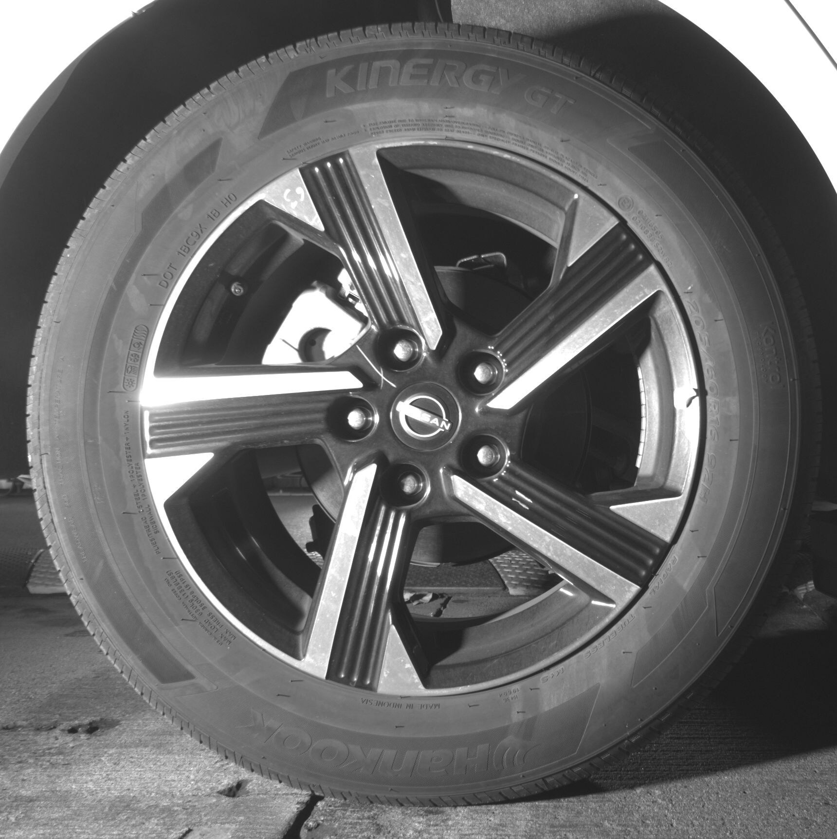 Thumbnail: 2025 Nissan Sentra - 12