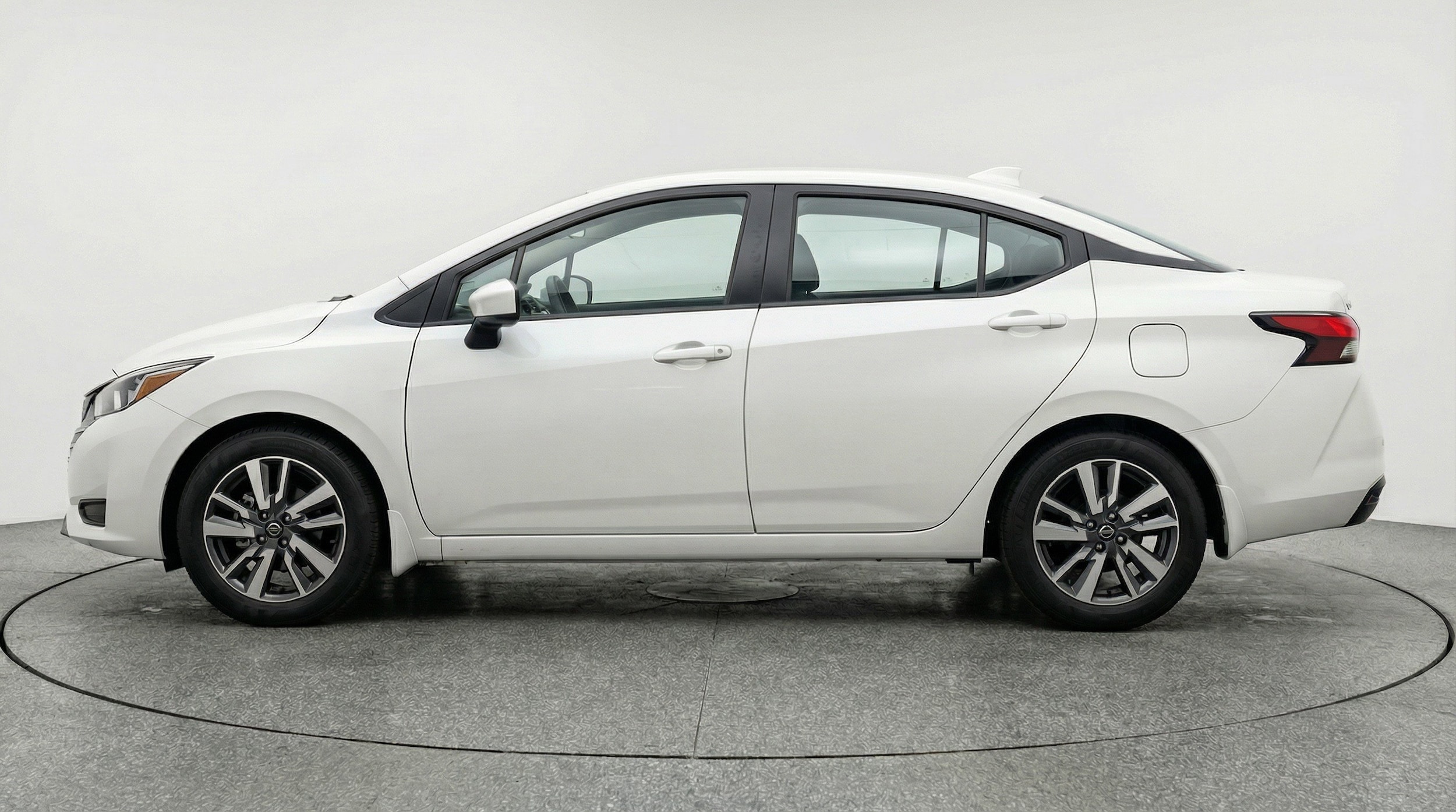 Thumbnail: 2025 Nissan Versa - 5