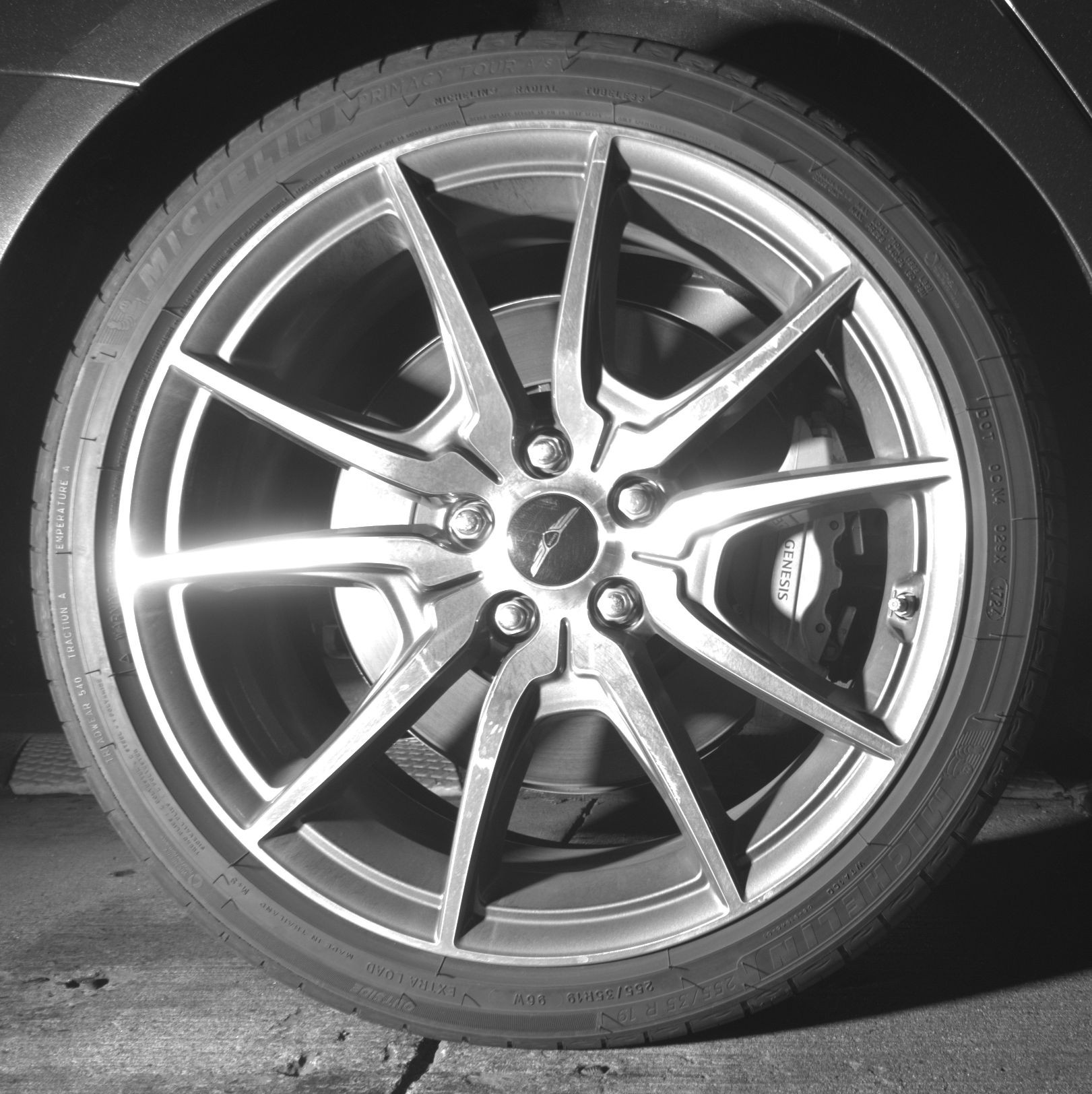 Thumbnail: 2025 Genesis G70 - 12