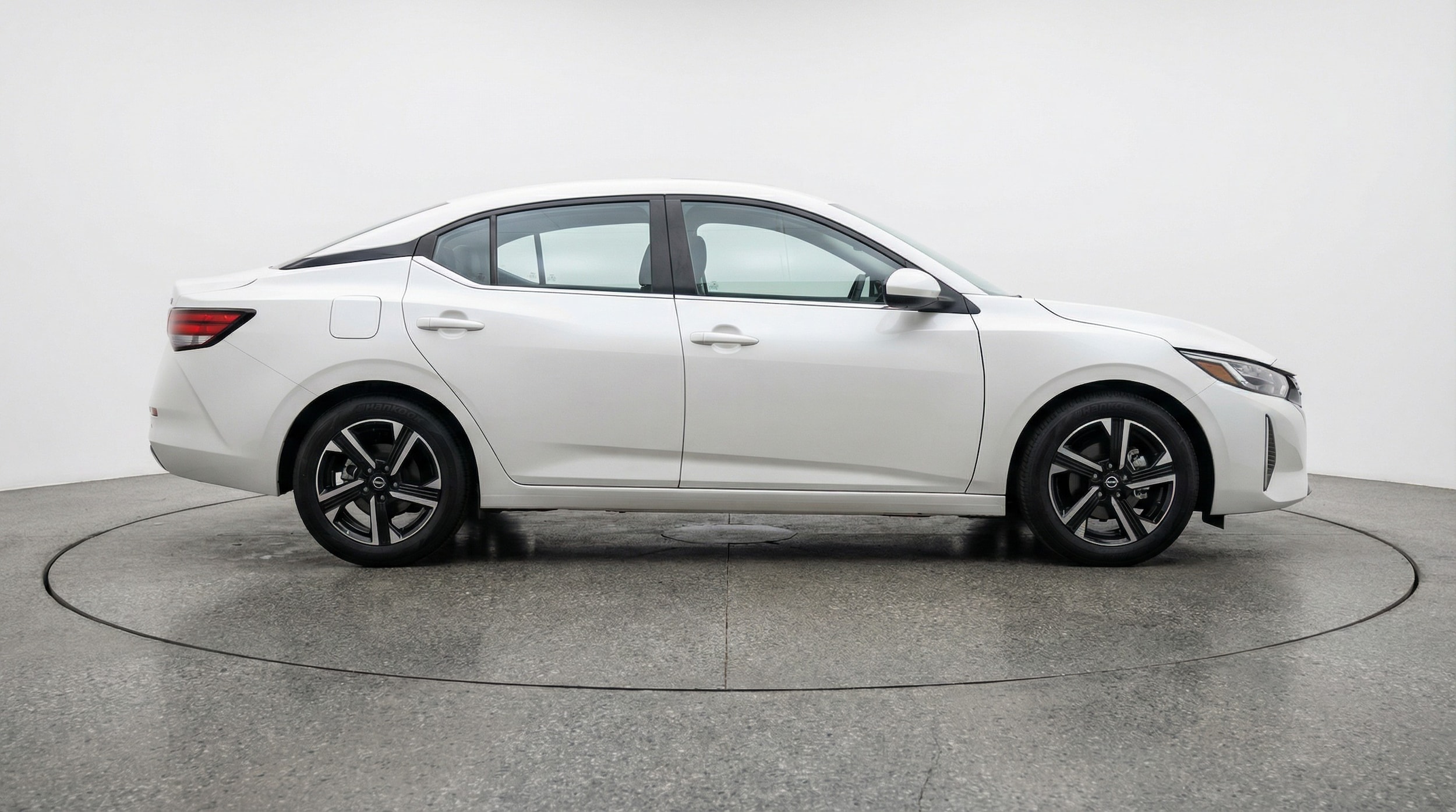 Thumbnail: 2025 Nissan Sentra - 8