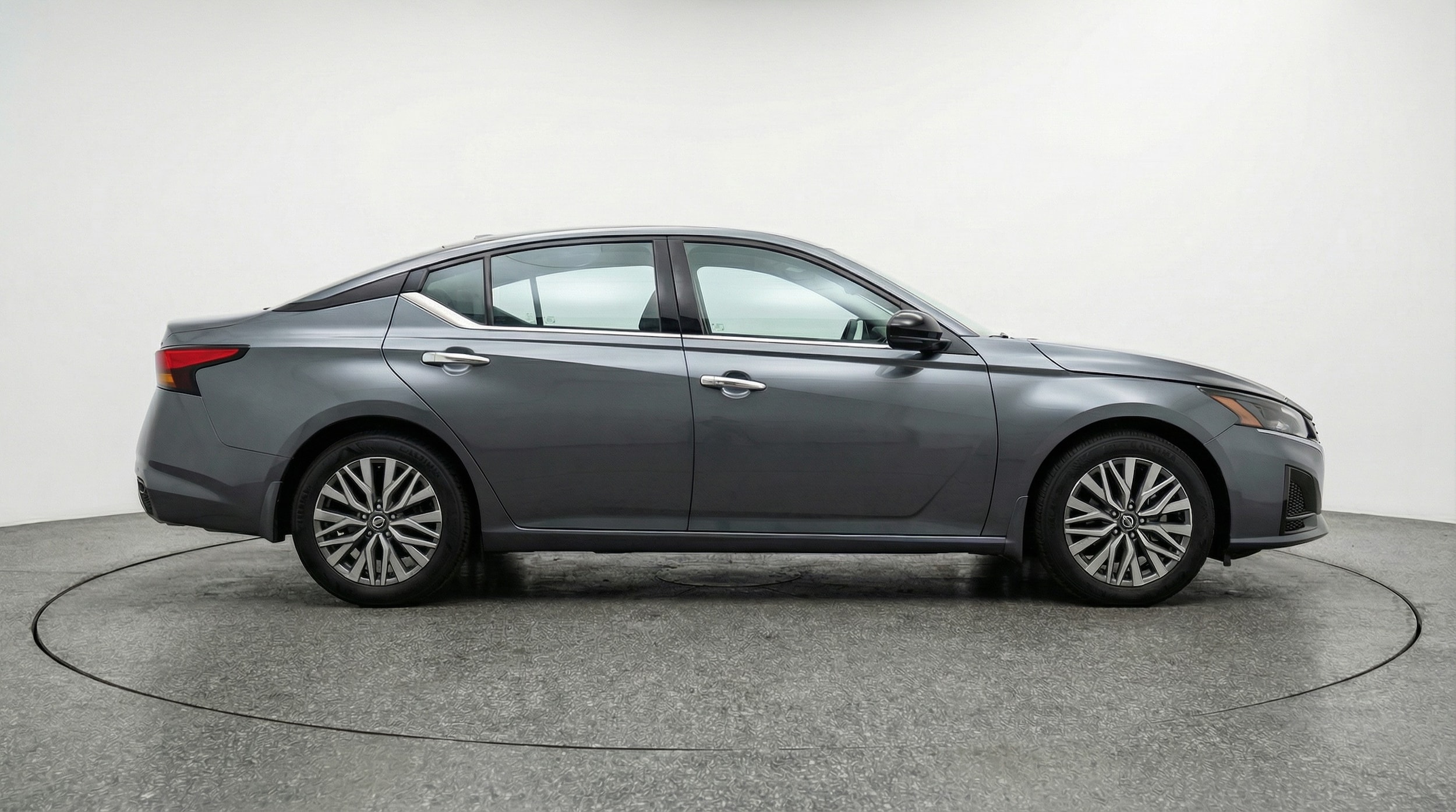 Thumbnail: 2025 Nissan Altima - 8