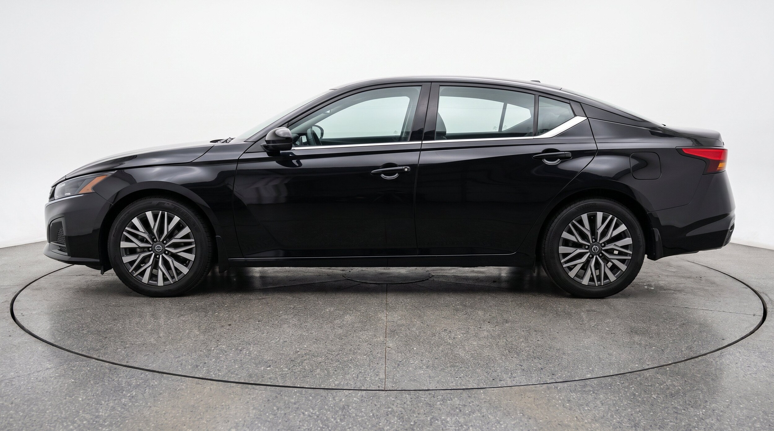 Thumbnail: 2026 Nissan Altima - 5