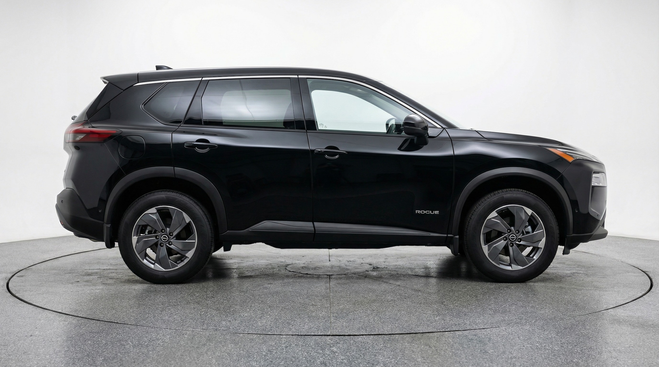 Thumbnail: 2025 Nissan Rogue - 8