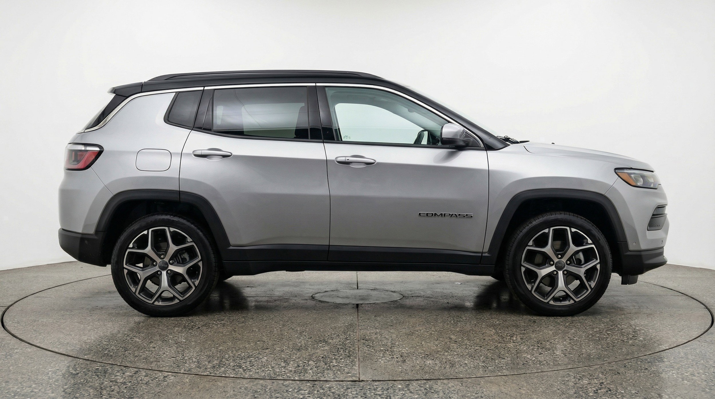 Thumbnail: 2025 Jeep Compass - 11