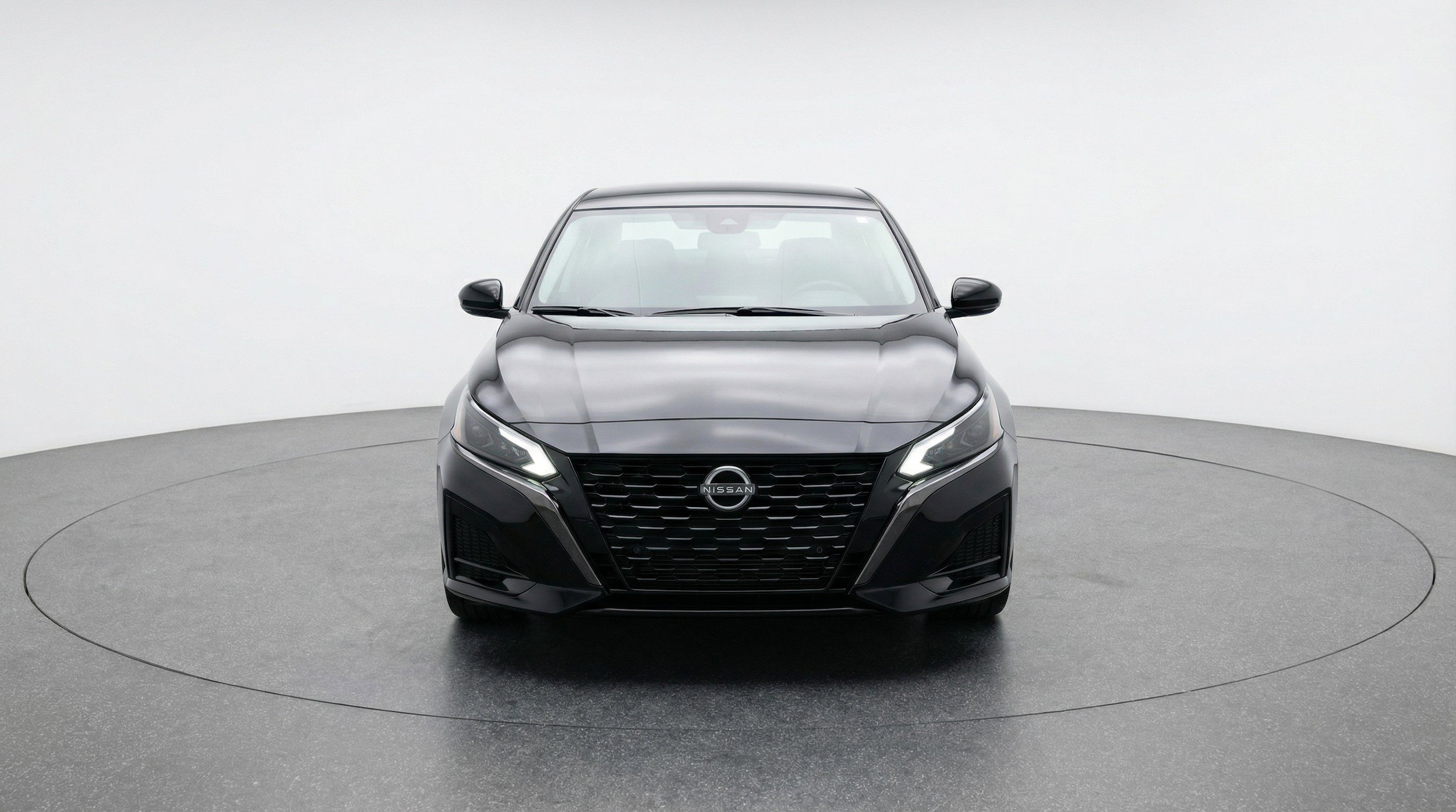 Thumbnail: 2025 Nissan Altima - 2