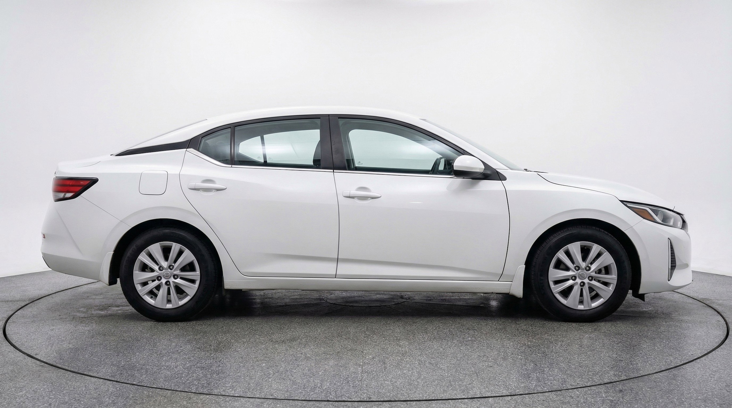 Thumbnail: 2025 Nissan Sentra - 11