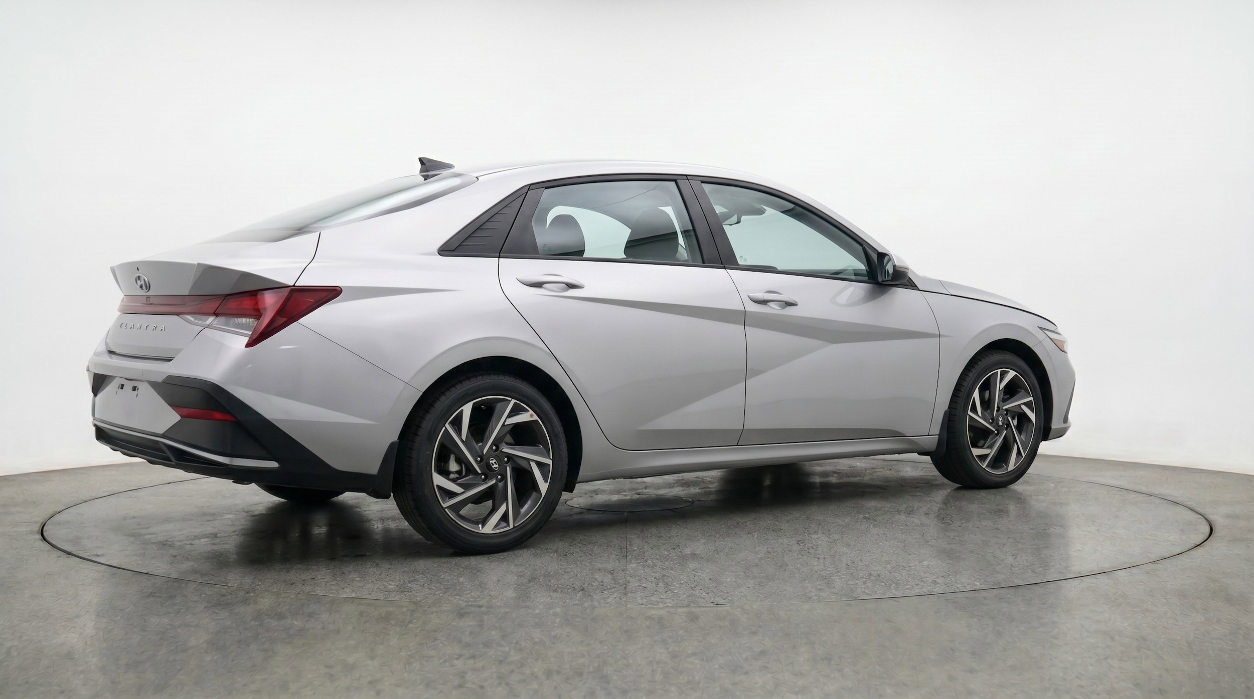 Thumbnail: 2025 Hyundai Elantra - 9