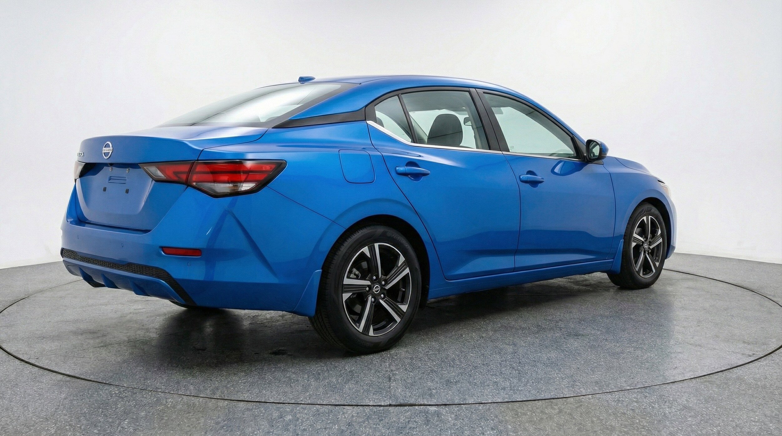 Thumbnail: 2025 Nissan Sentra - 9