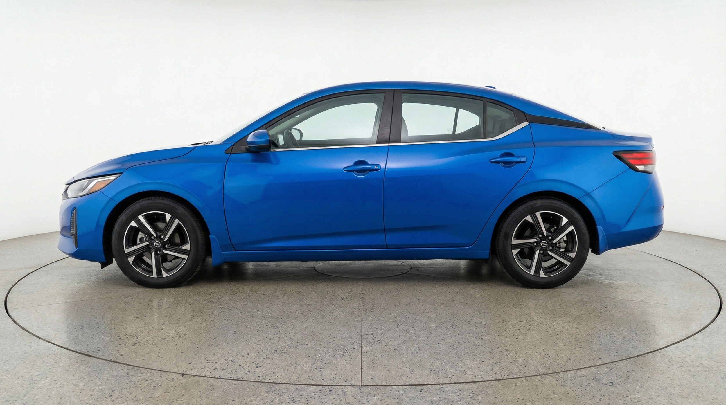 Thumbnail: 2025 Nissan Sentra - 5