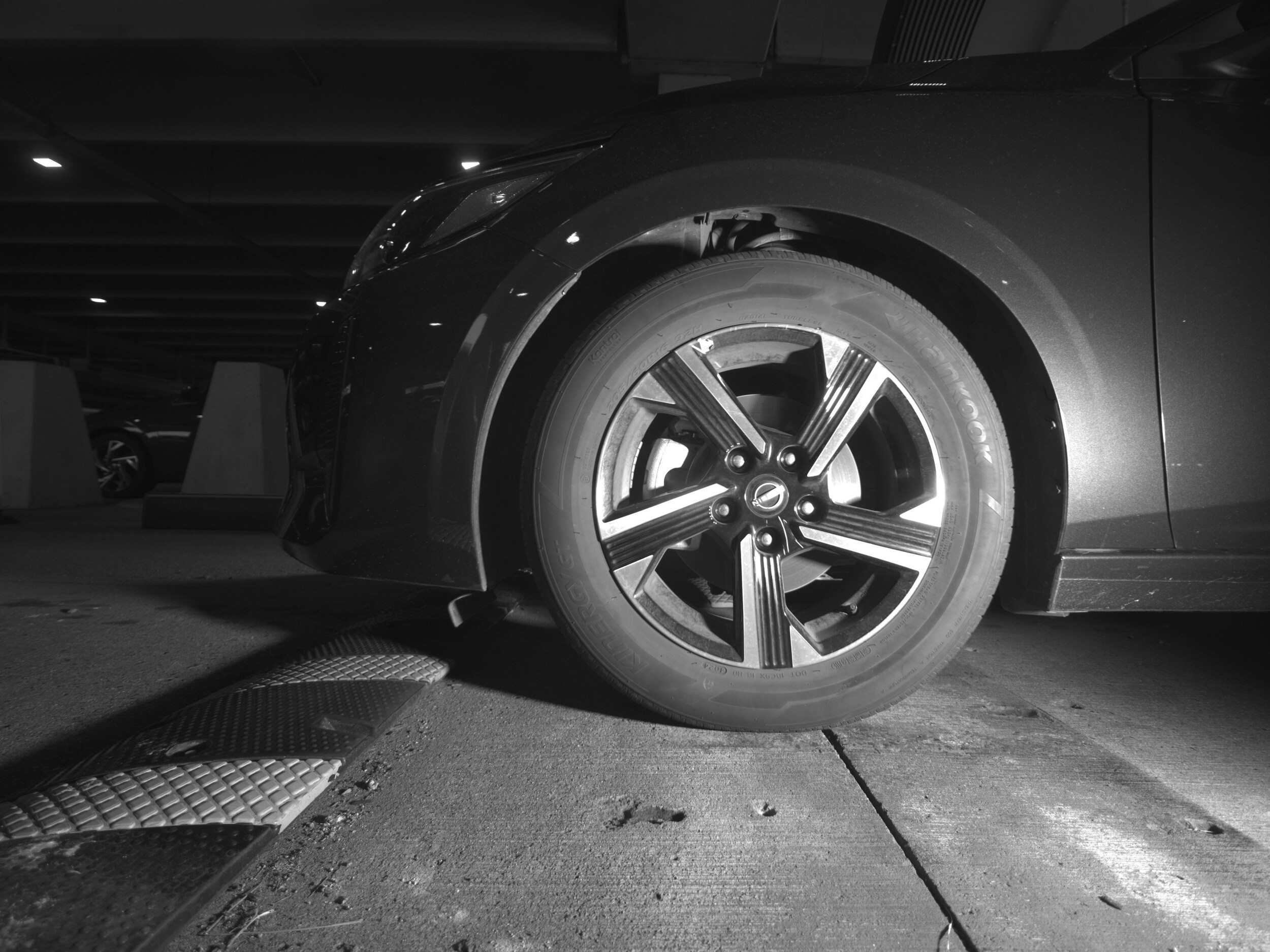 Thumbnail: 2025 Nissan Sentra - 12