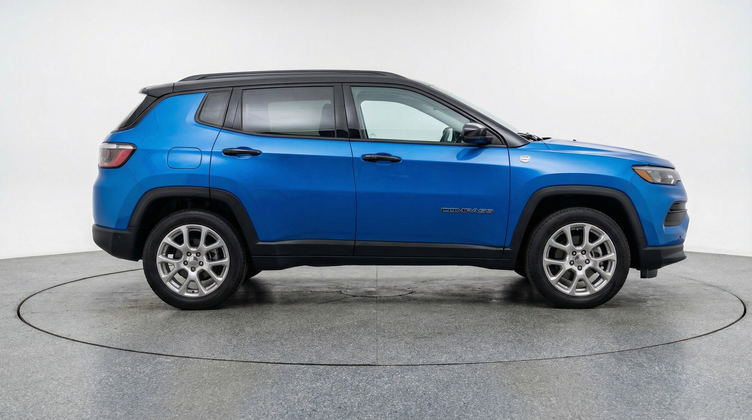 Thumbnail: 2025 Jeep Compass - 11