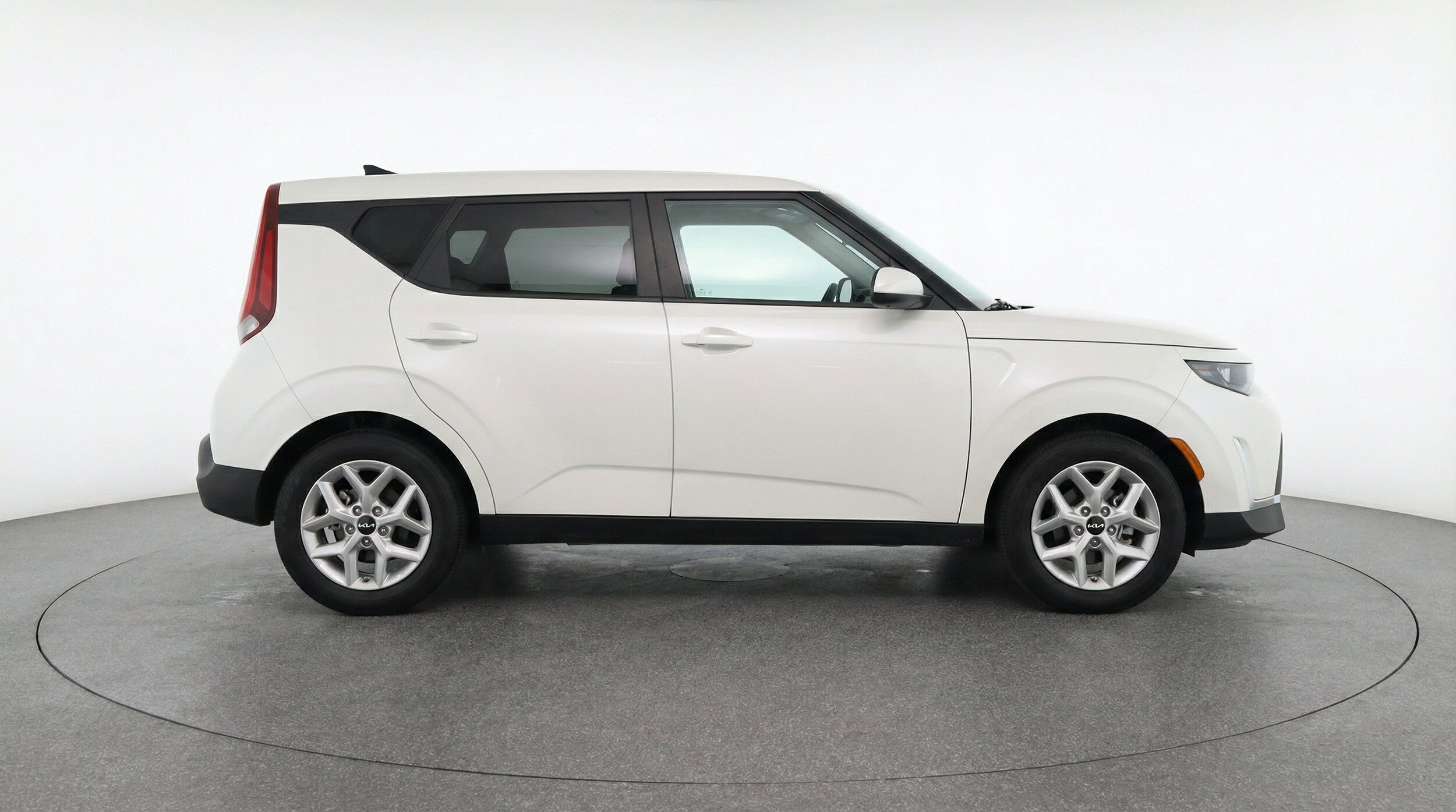Thumbnail: 2025 Kia Soul - 11