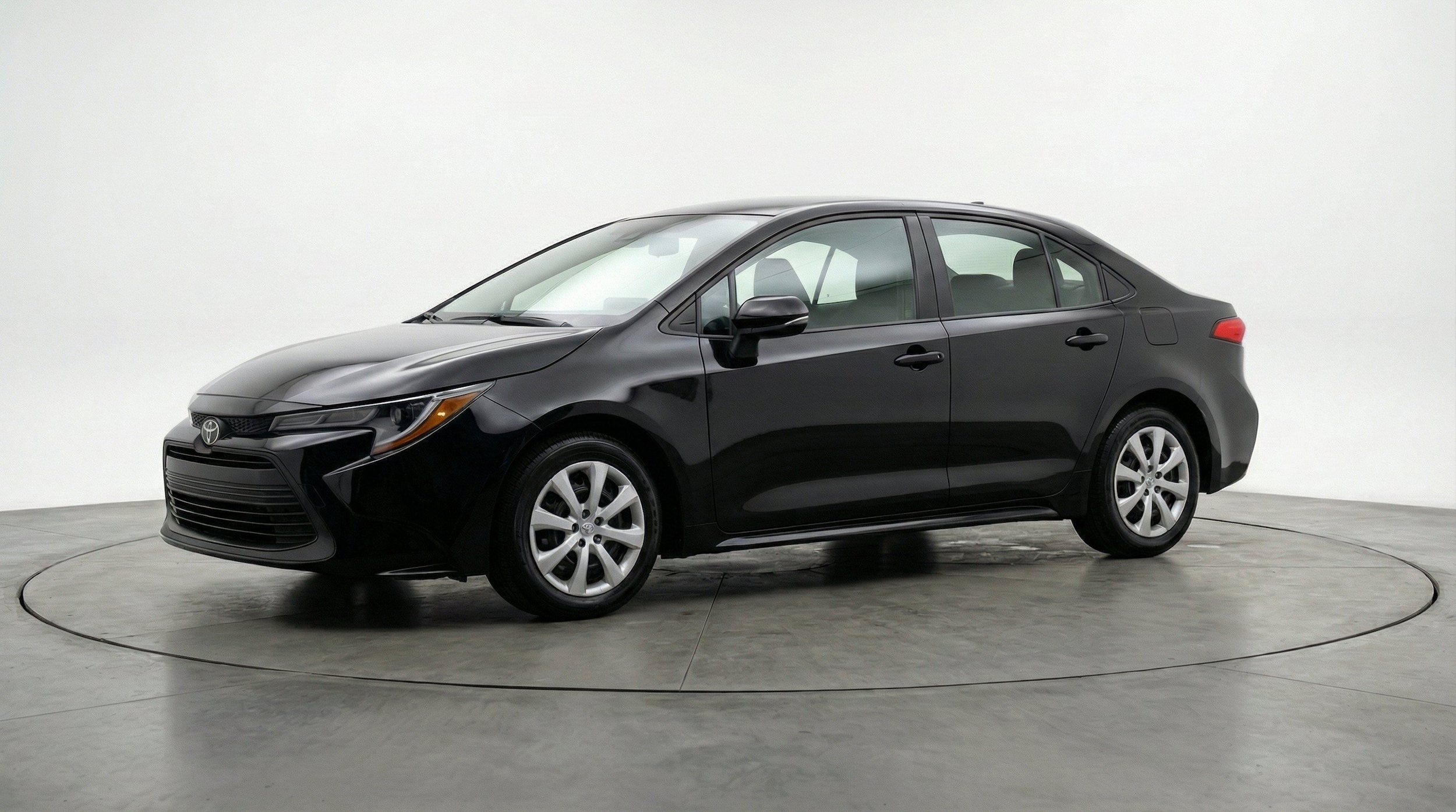 Thumbnail: 2025 Toyota Corolla - 3