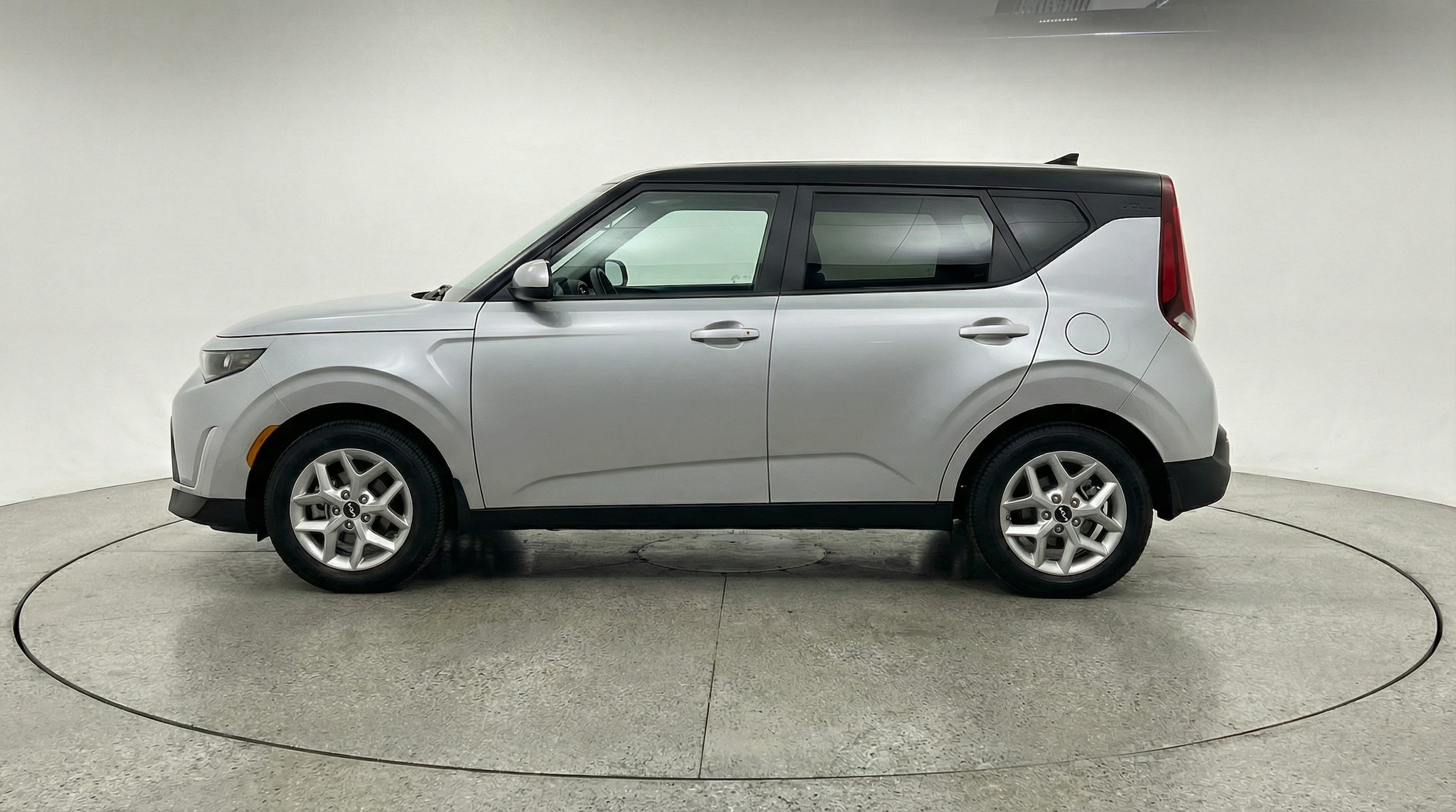 Thumbnail: 2025 Kia Soul - 4