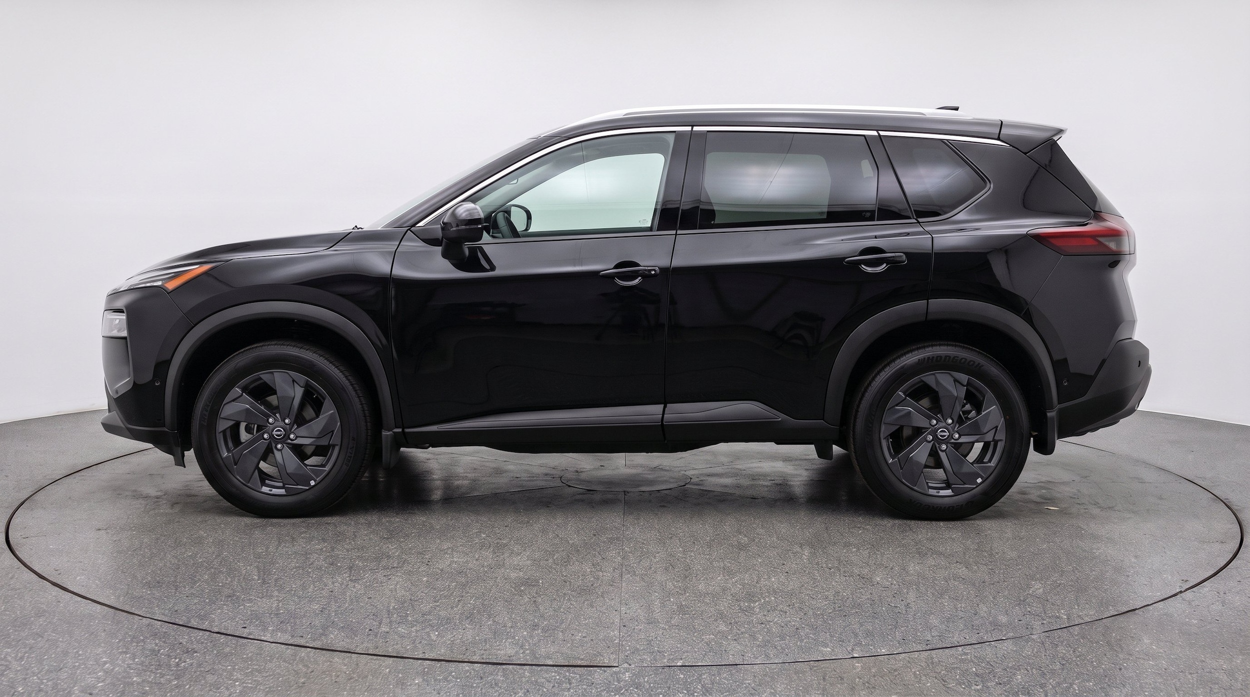 Thumbnail: 2026 Nissan Rogue - 5