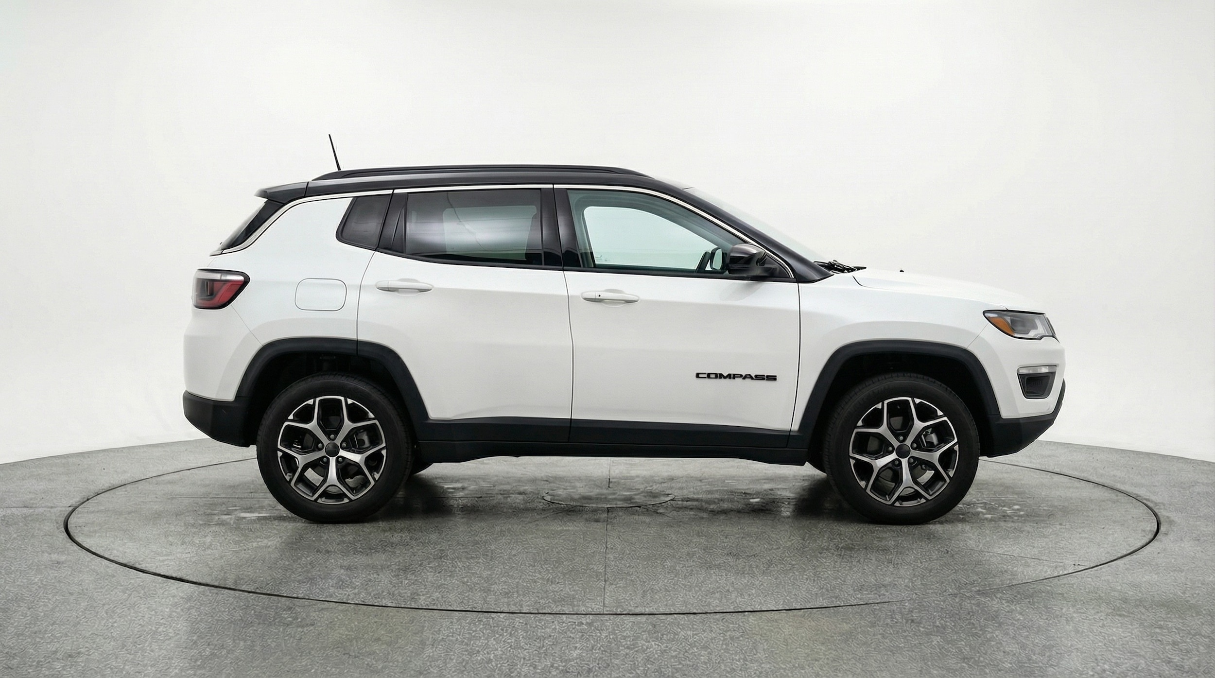 Thumbnail: 2025 Jeep Compass - 8