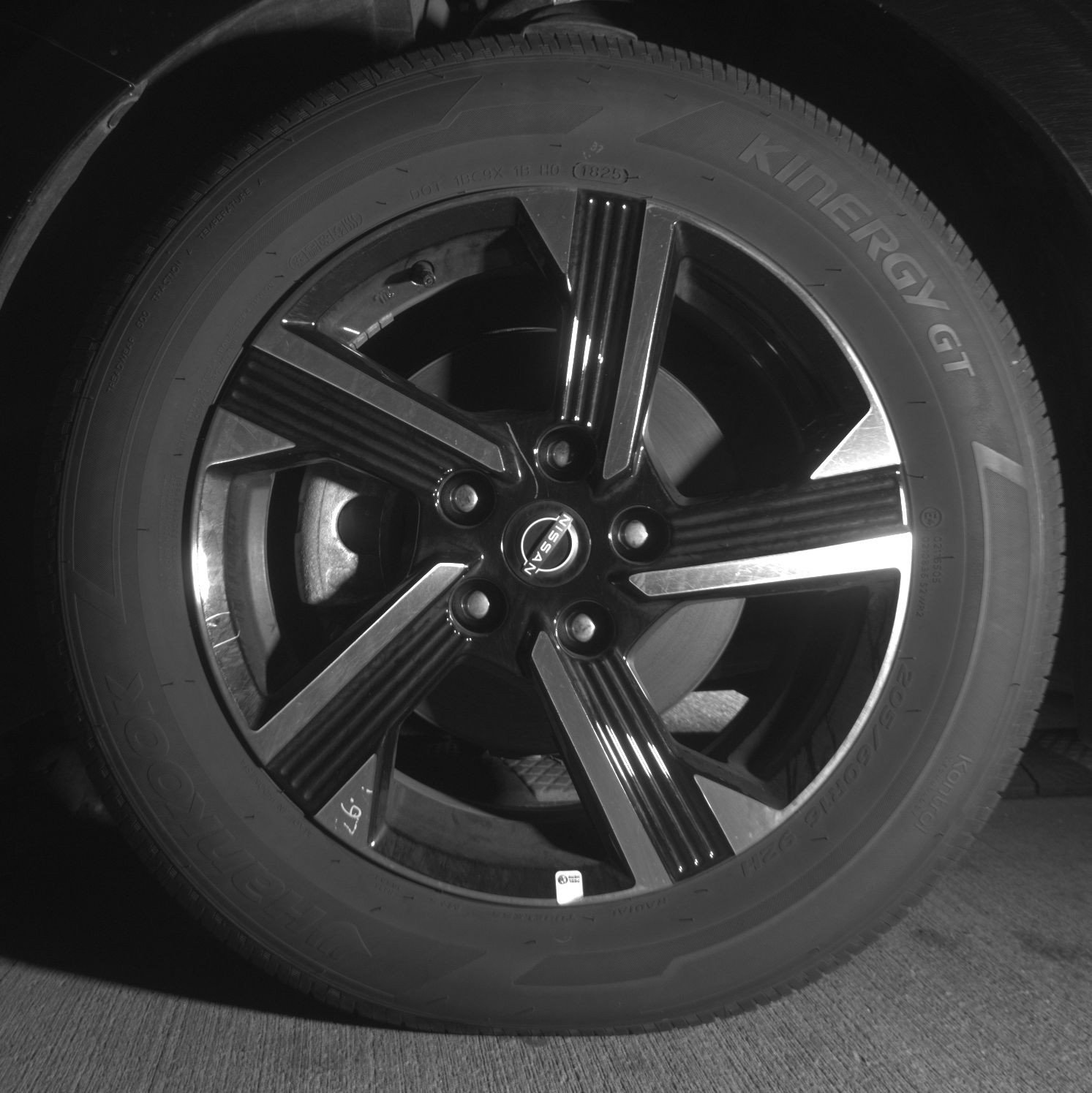 Thumbnail: 2025 Nissan Sentra - 12