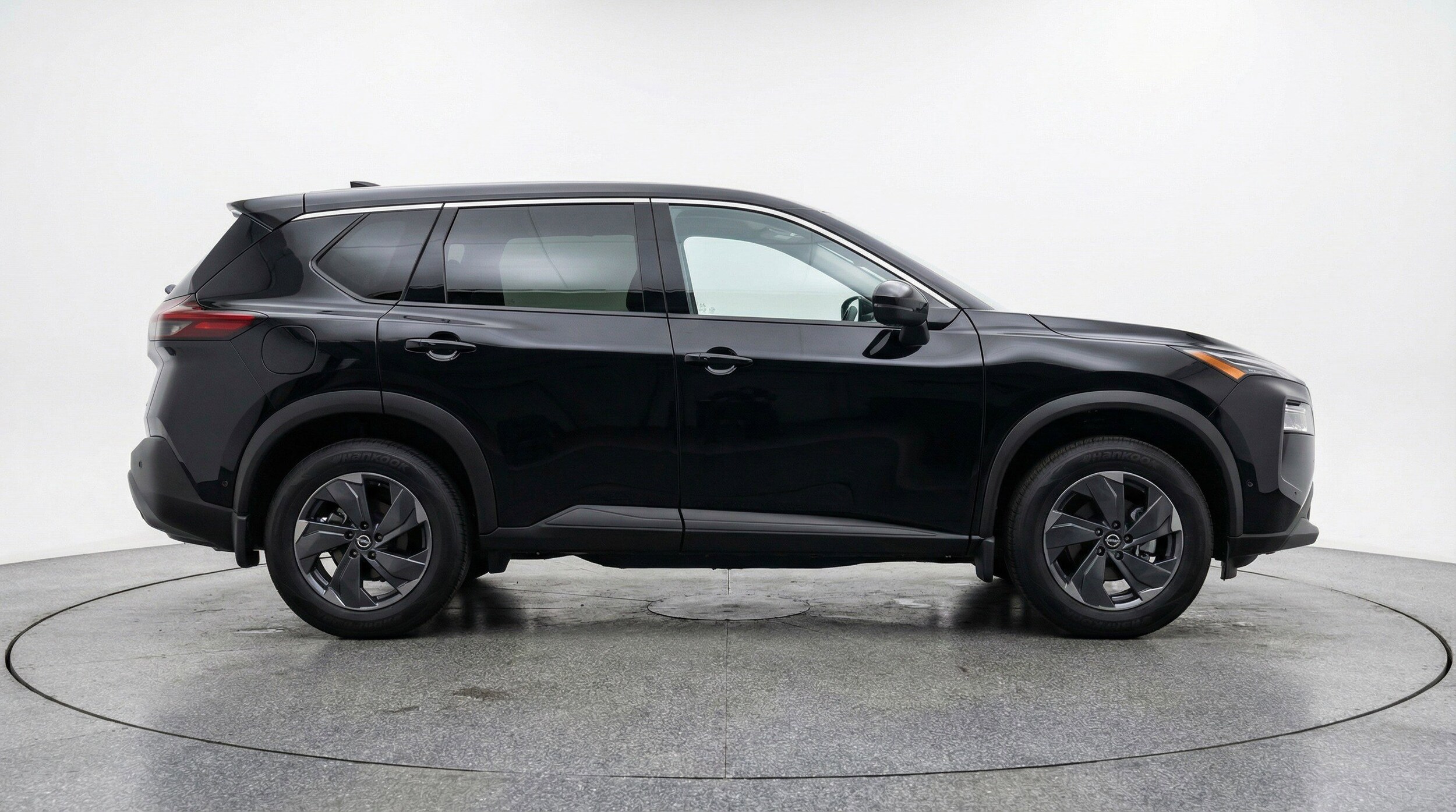 Thumbnail: 2025 Nissan Rogue - 11