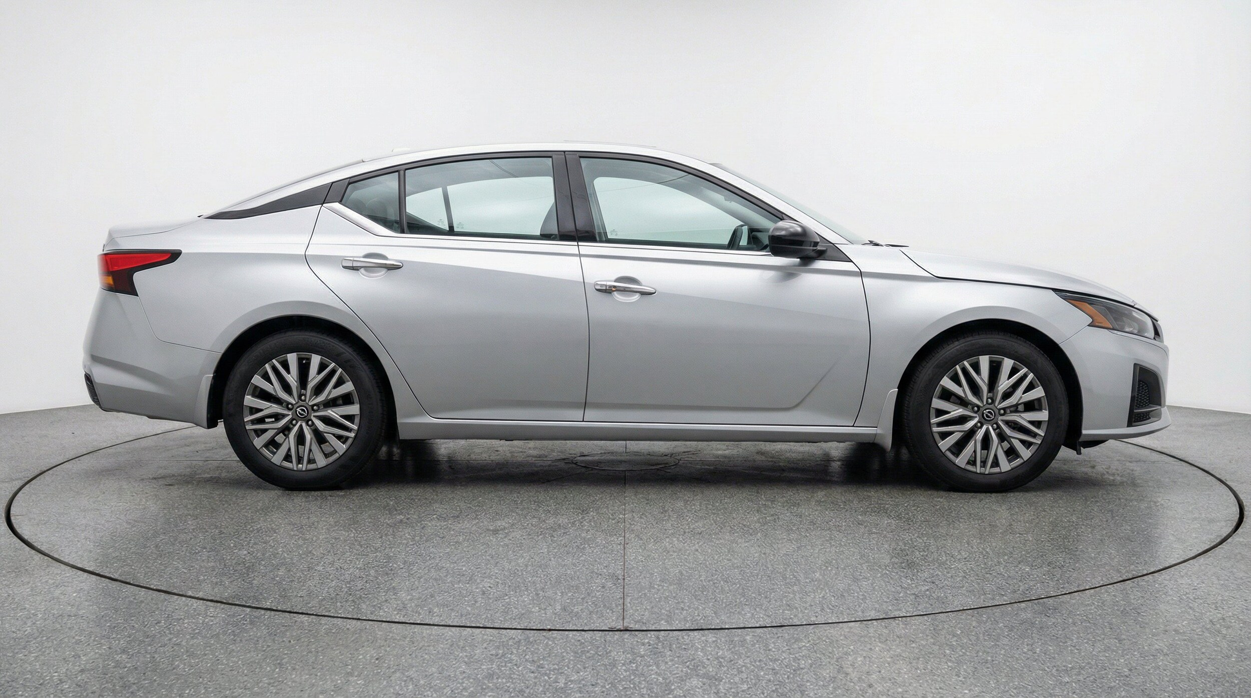 Thumbnail: 2025 Nissan Altima - 11