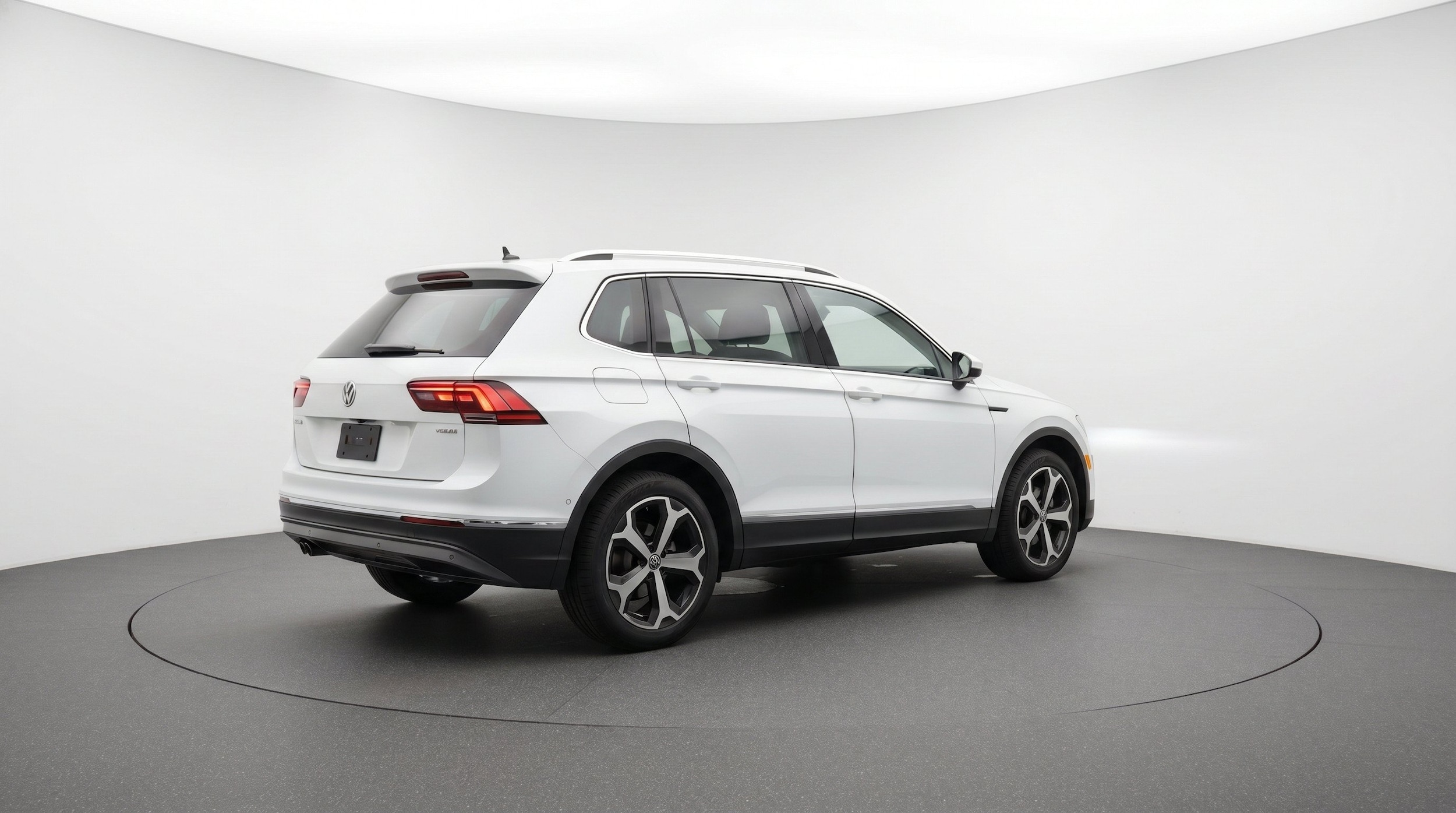 Thumbnail: 2026 Volkswagen Tiguan - 9