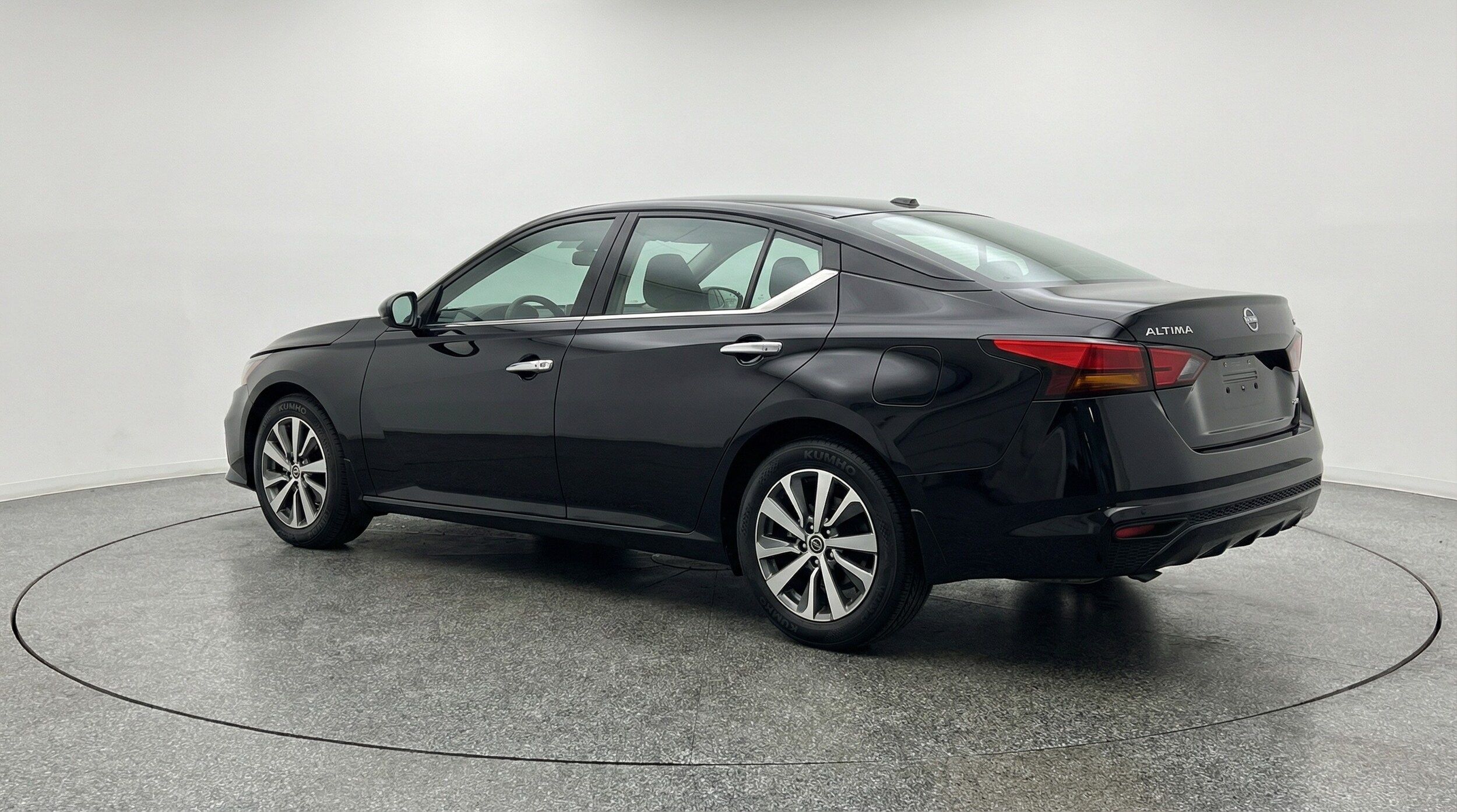 Thumbnail: 2025 Nissan Altima - 5