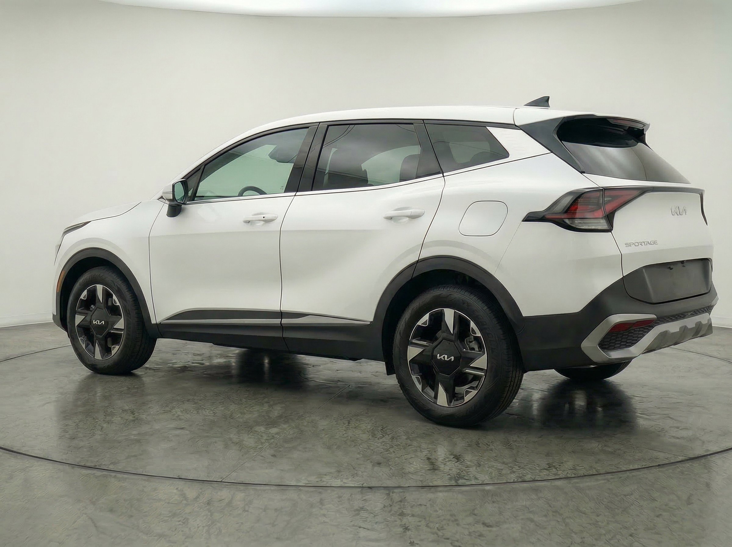 Thumbnail: 2026 Kia Sportage - 6