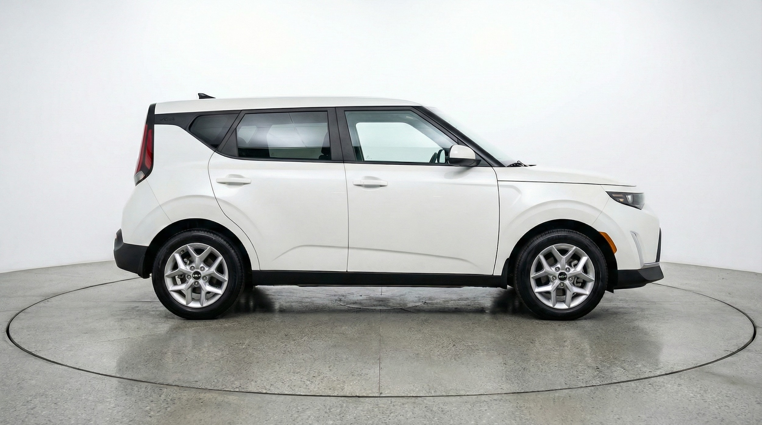 Thumbnail: 2025 Kia Soul - 8