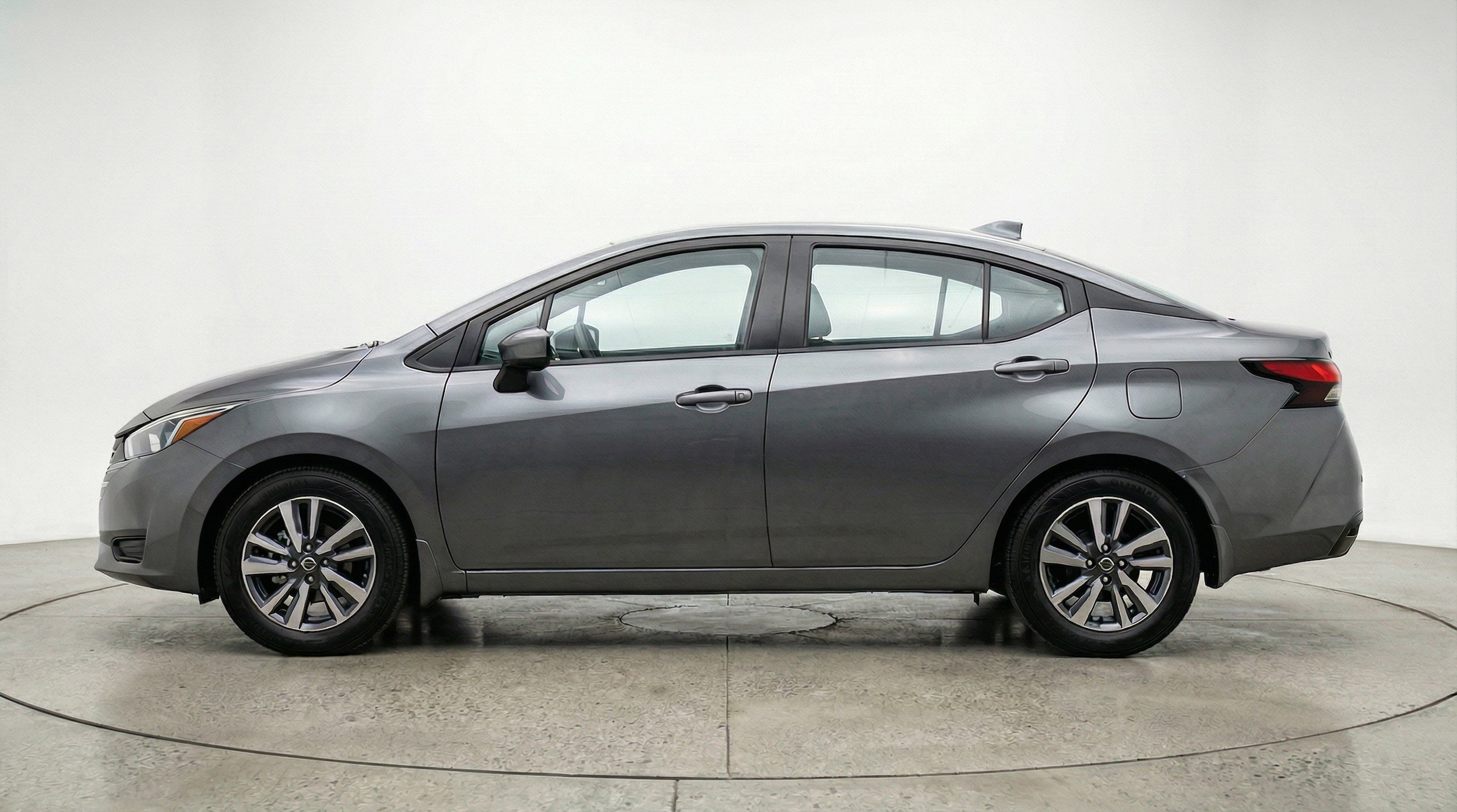 Thumbnail: 2025 Nissan Versa - 5