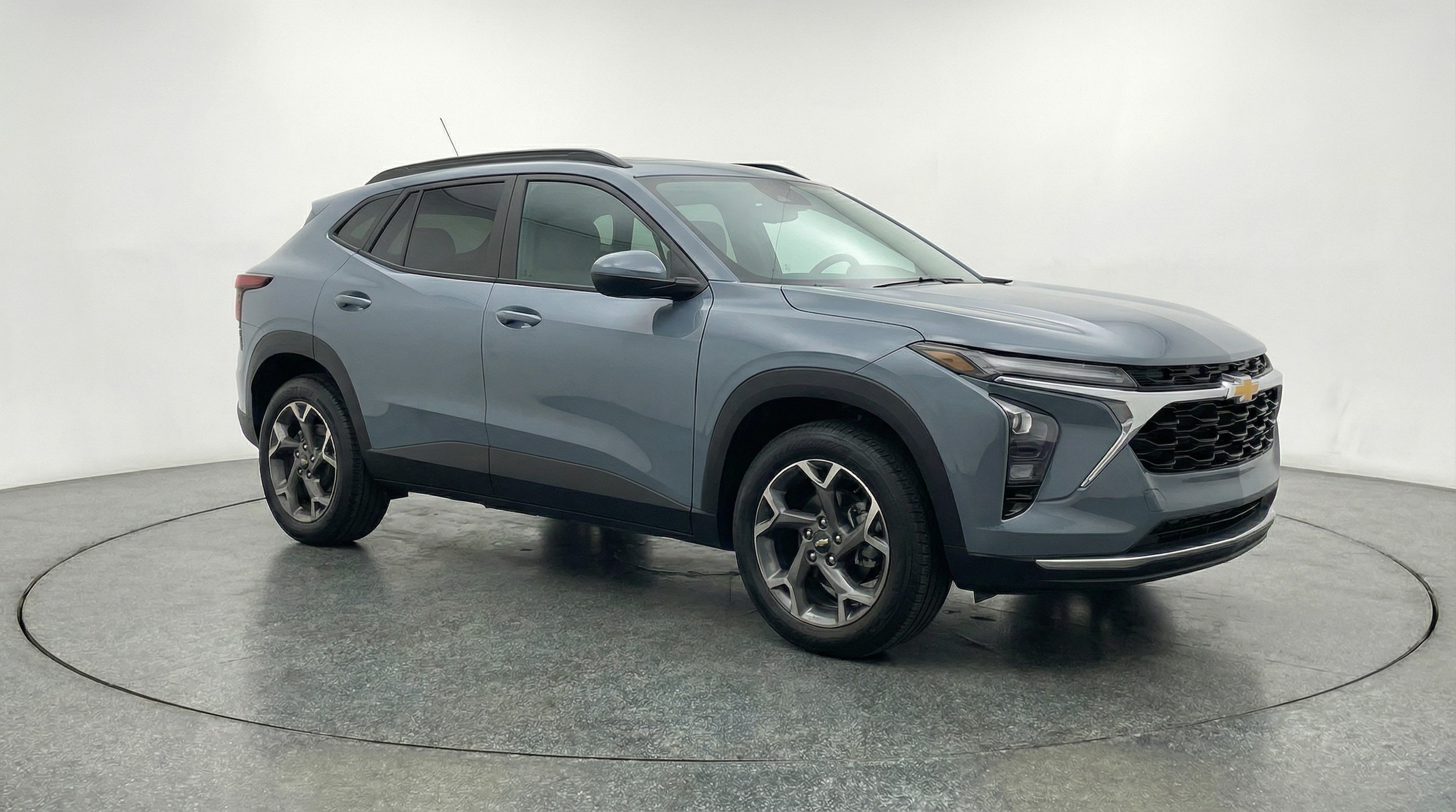 Thumbnail: 2025 Chevrolet Trax - 1