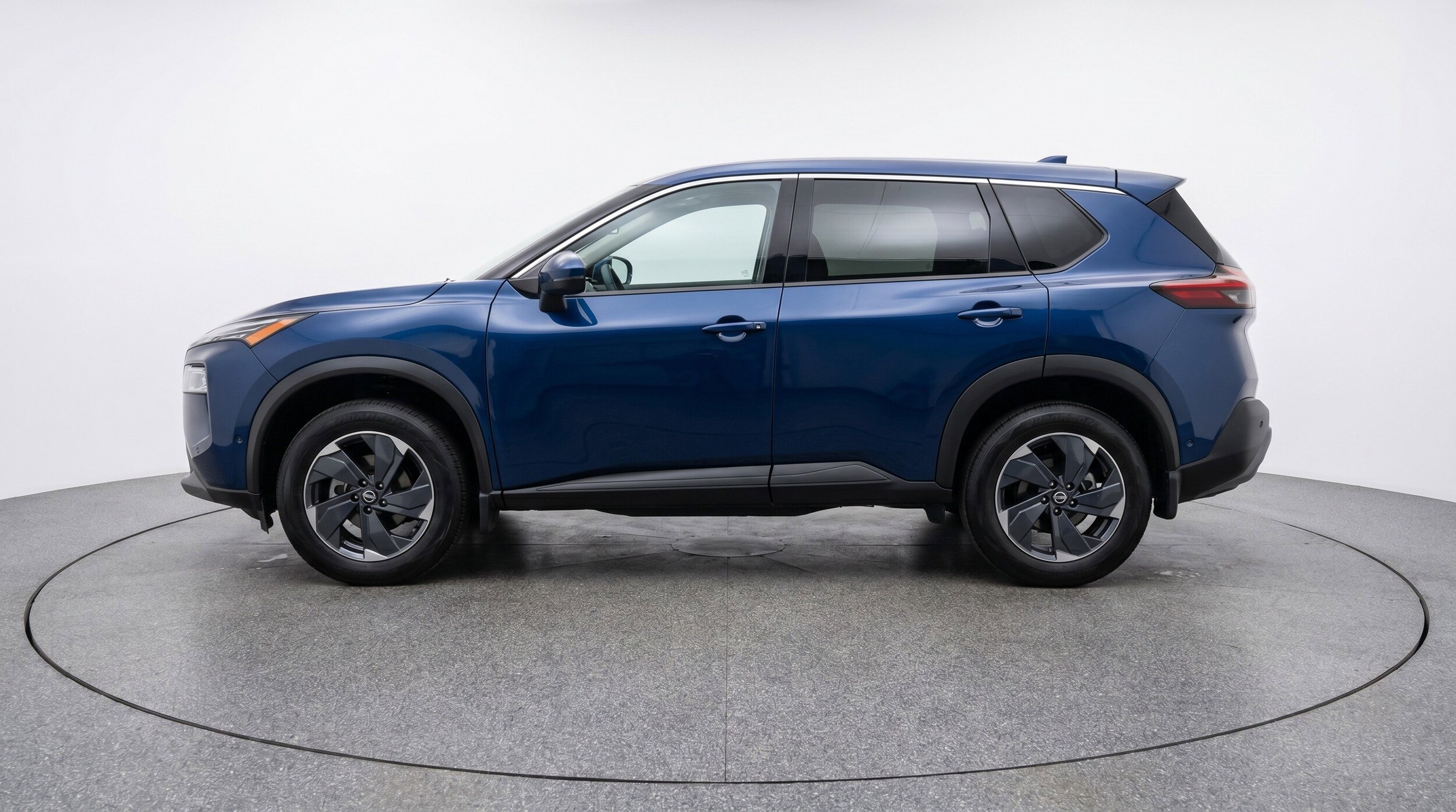 Thumbnail: 2025 Nissan Rogue - 5