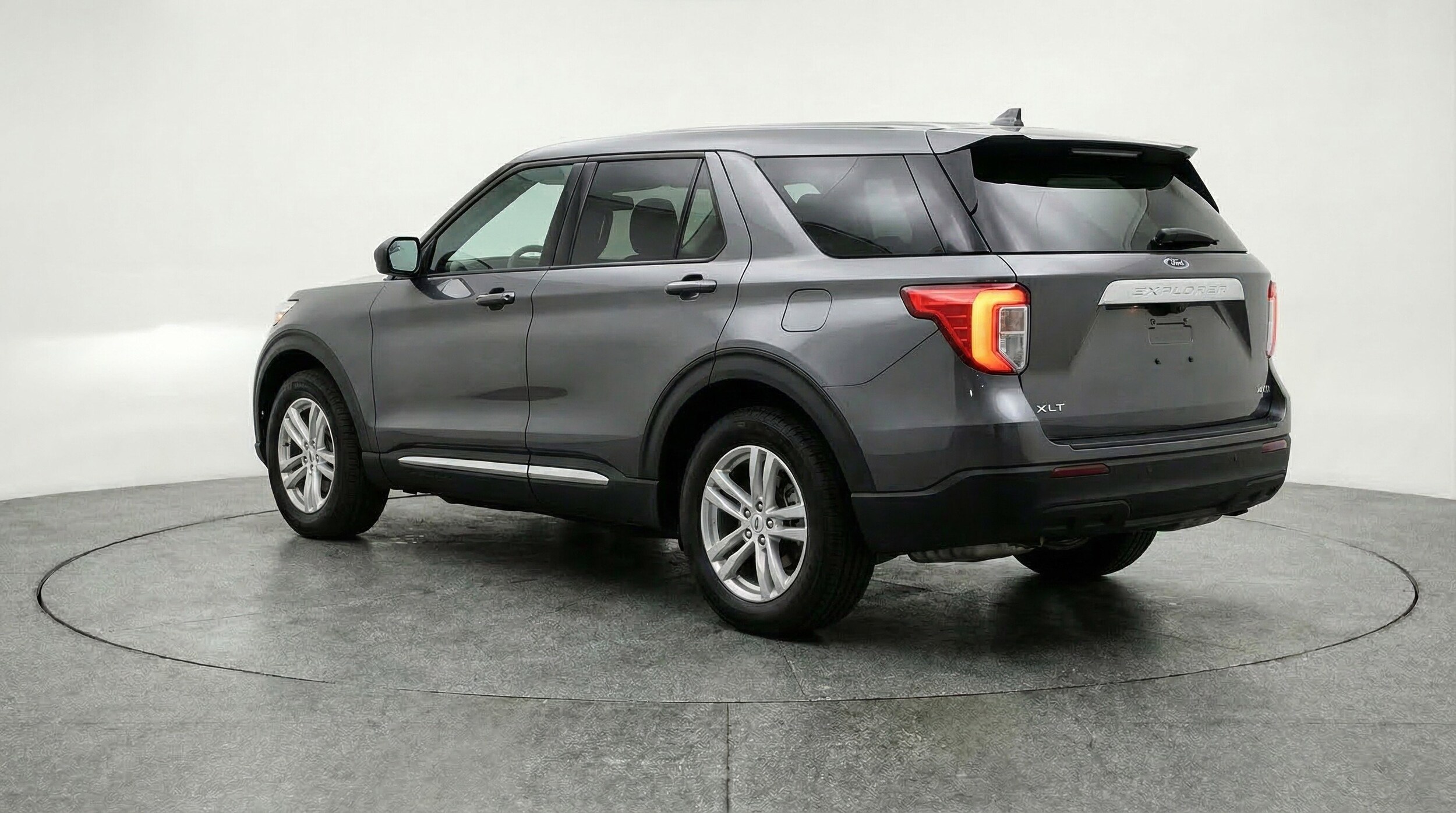 Thumbnail: 2024 Ford Explorer - 6
