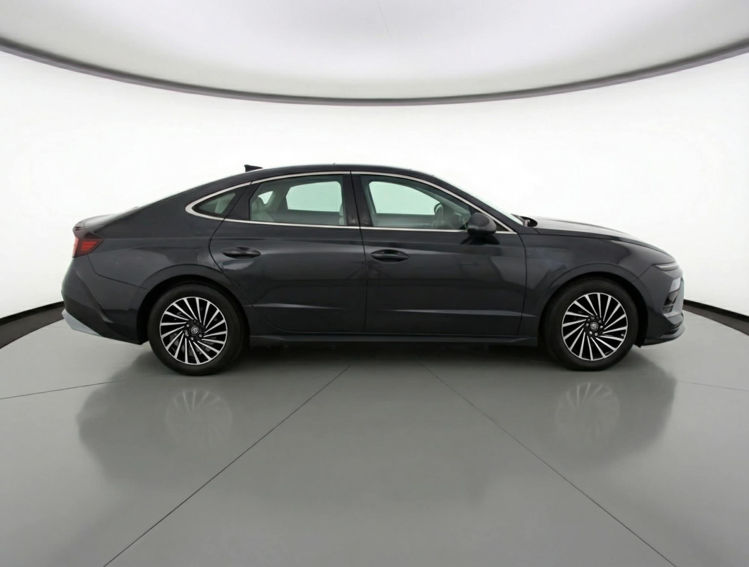 Thumbnail: 2025 Hyundai Sonata - 8