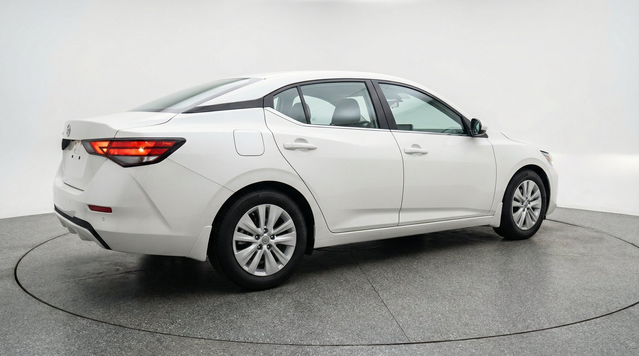 Thumbnail: 2025 Nissan Sentra - 9