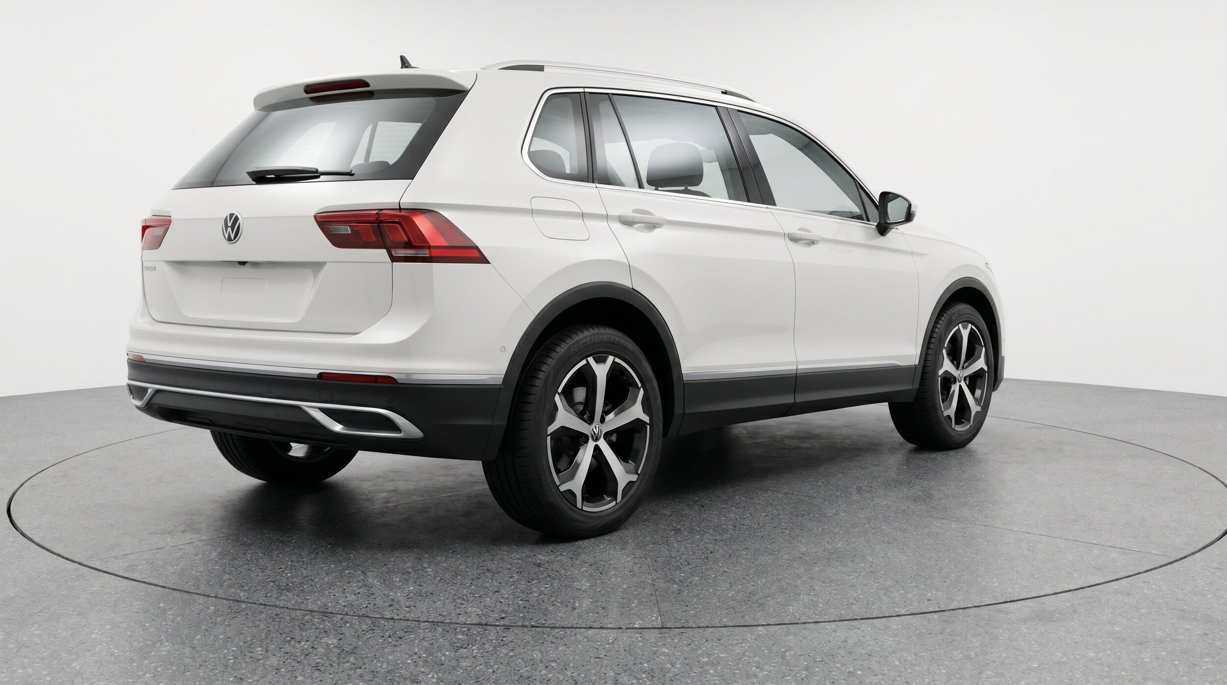 Thumbnail: 2026 Volkswagen Tiguan - 9