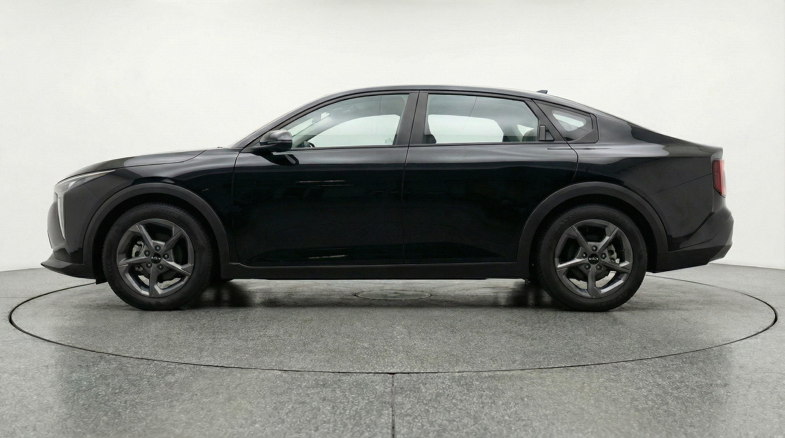 Thumbnail: 2025 Kia K4 - 4