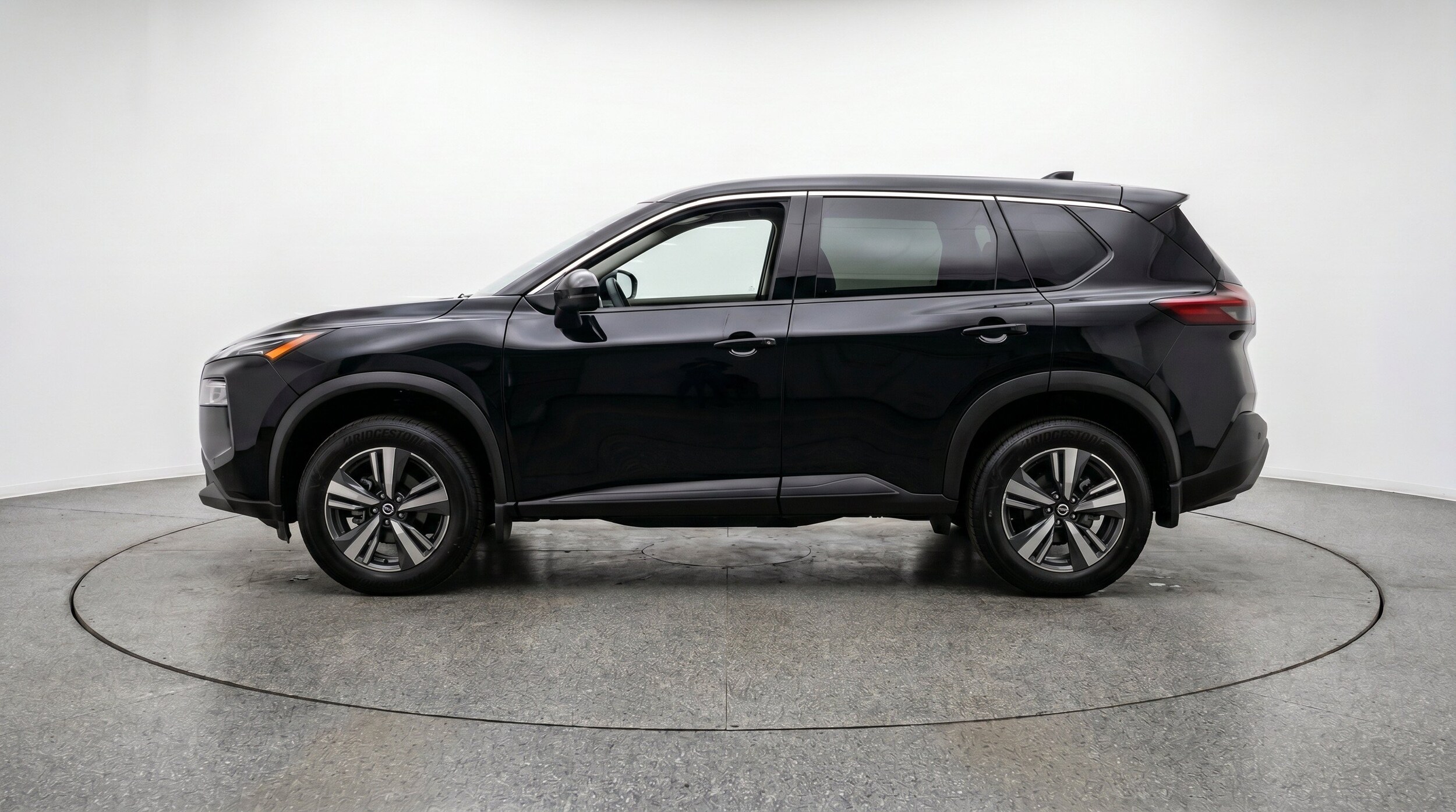 Thumbnail: 2026 Nissan Rogue - 5