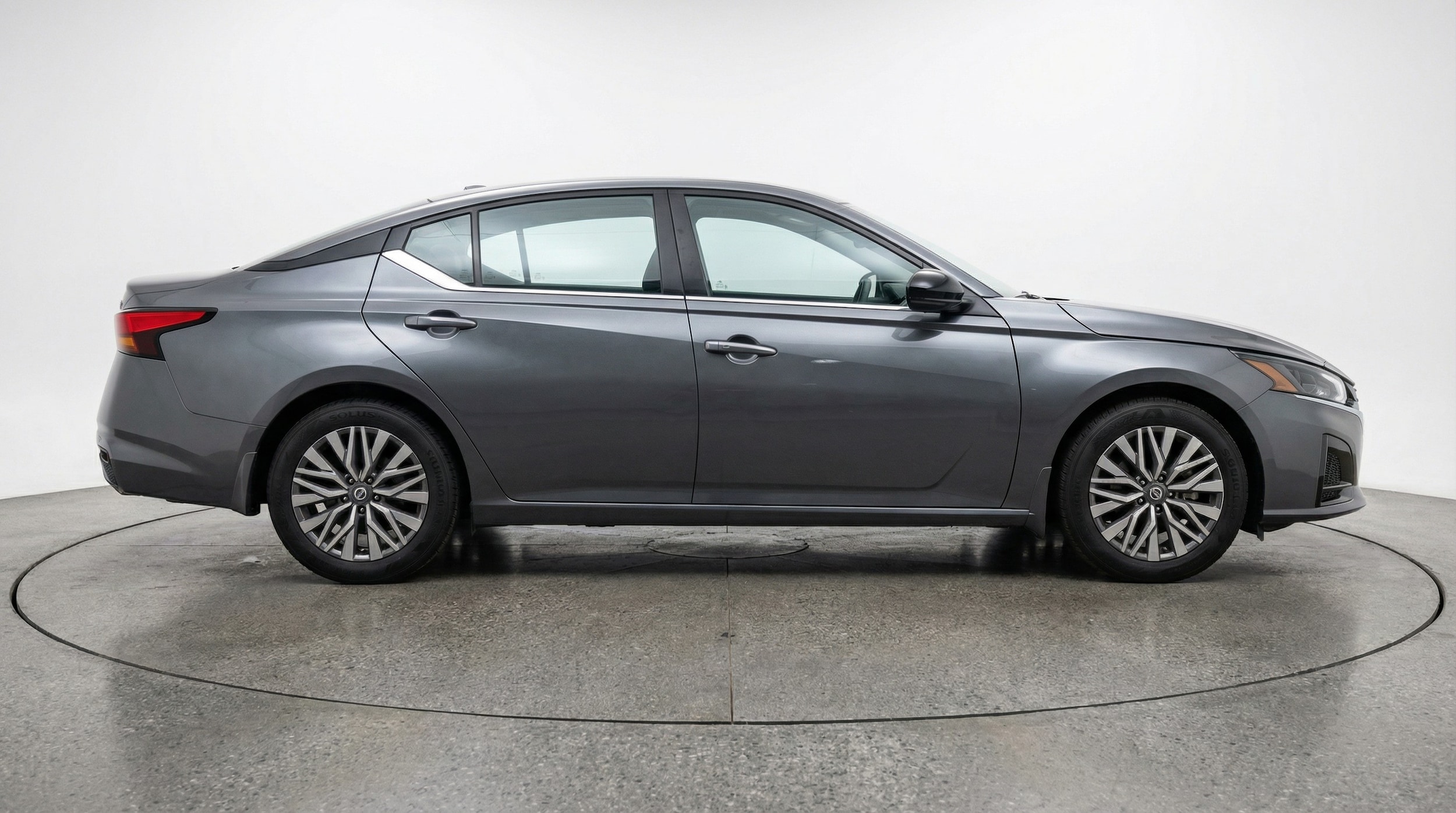 Thumbnail: 2025 Nissan Altima - 8