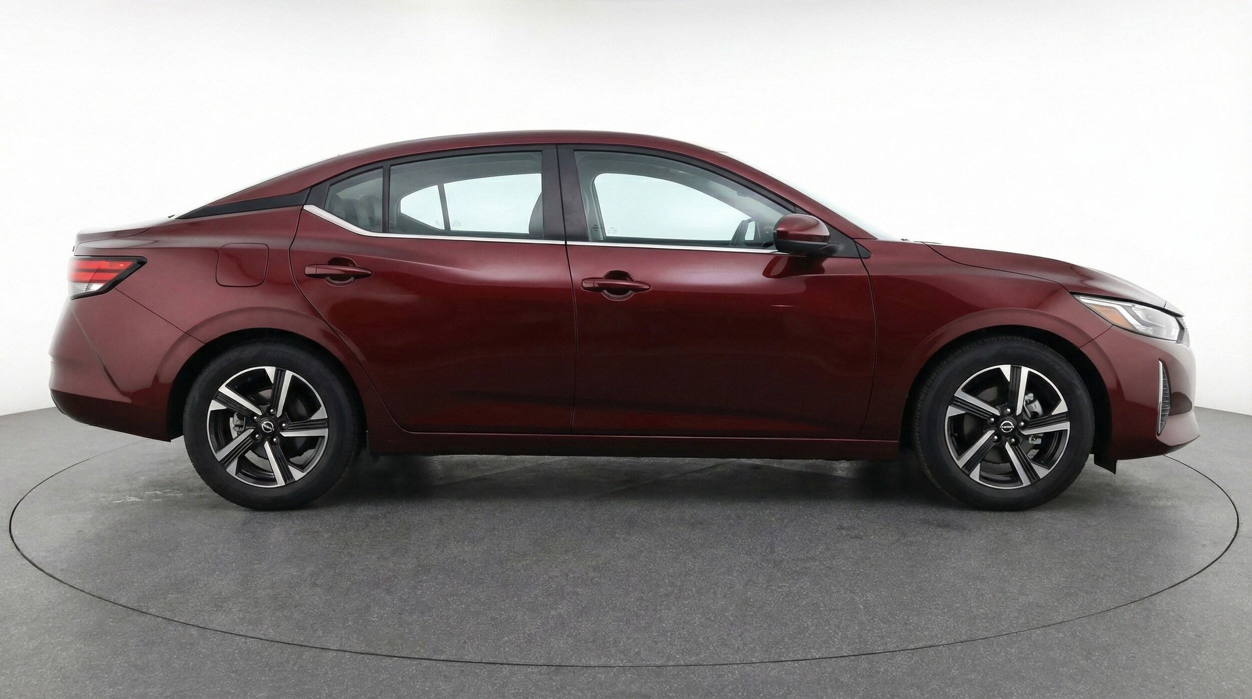Thumbnail: 2025 Nissan Sentra - 11