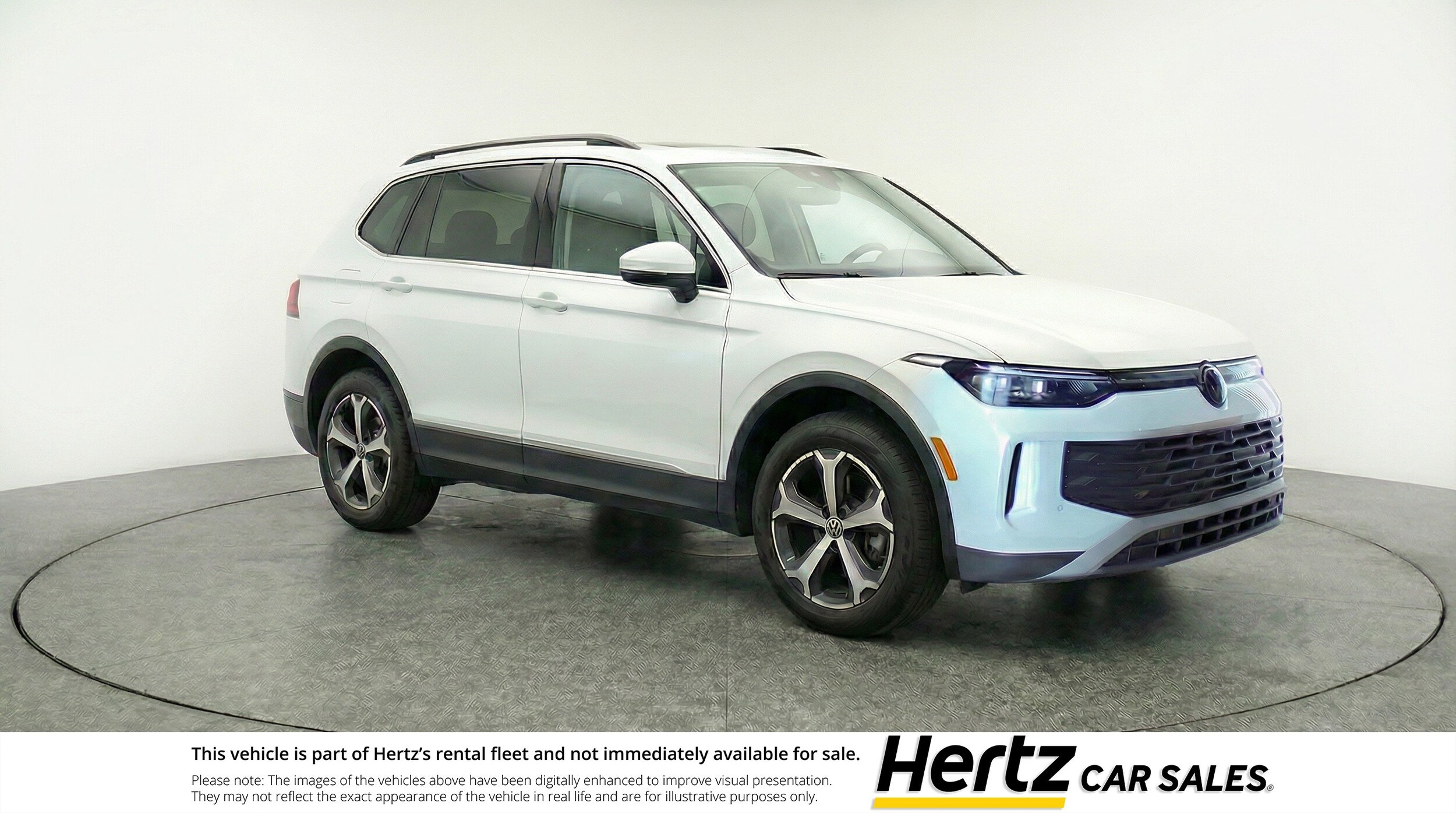 Thumbnail: 2026 Volkswagen Tiguan - 1