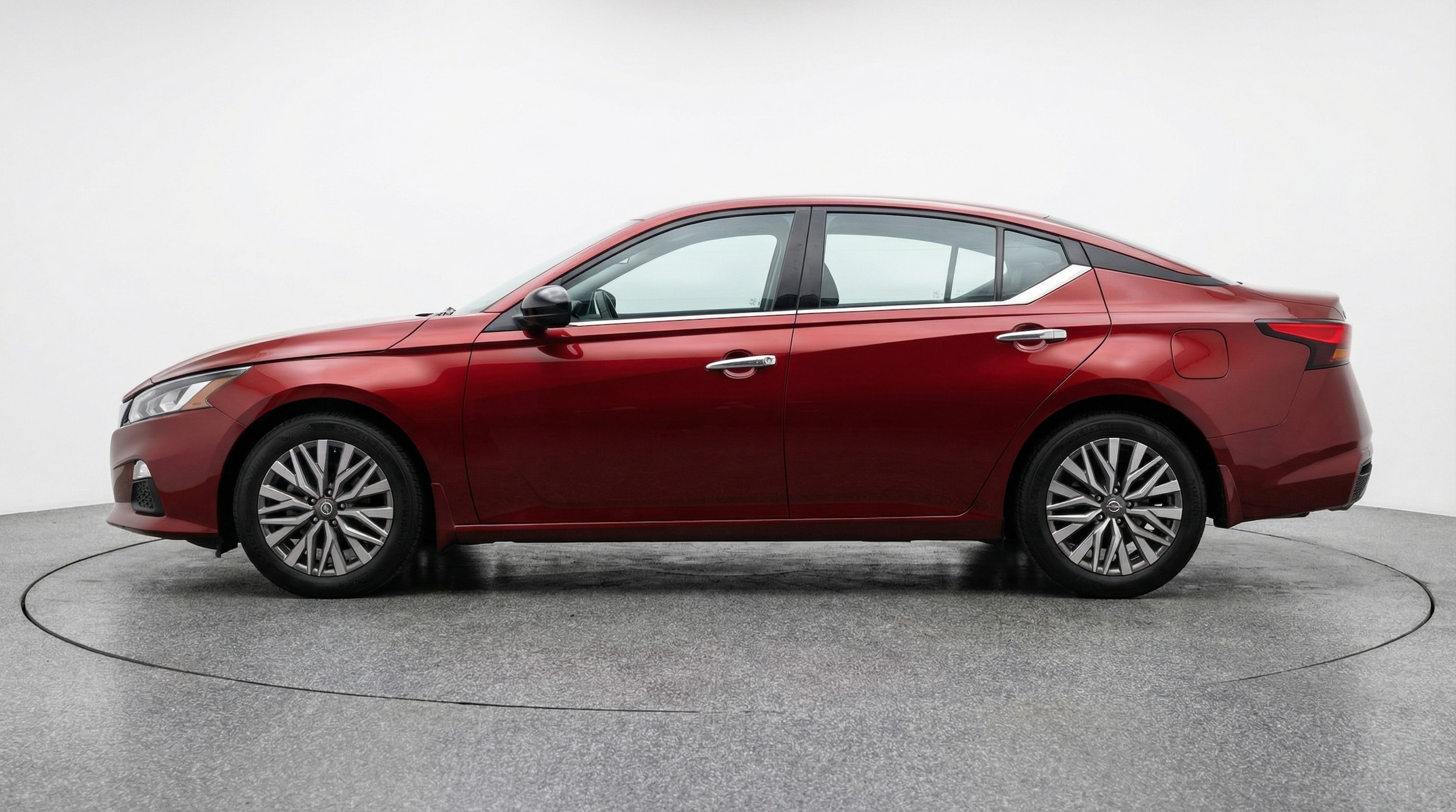 Thumbnail: 2025 Nissan Altima - 4