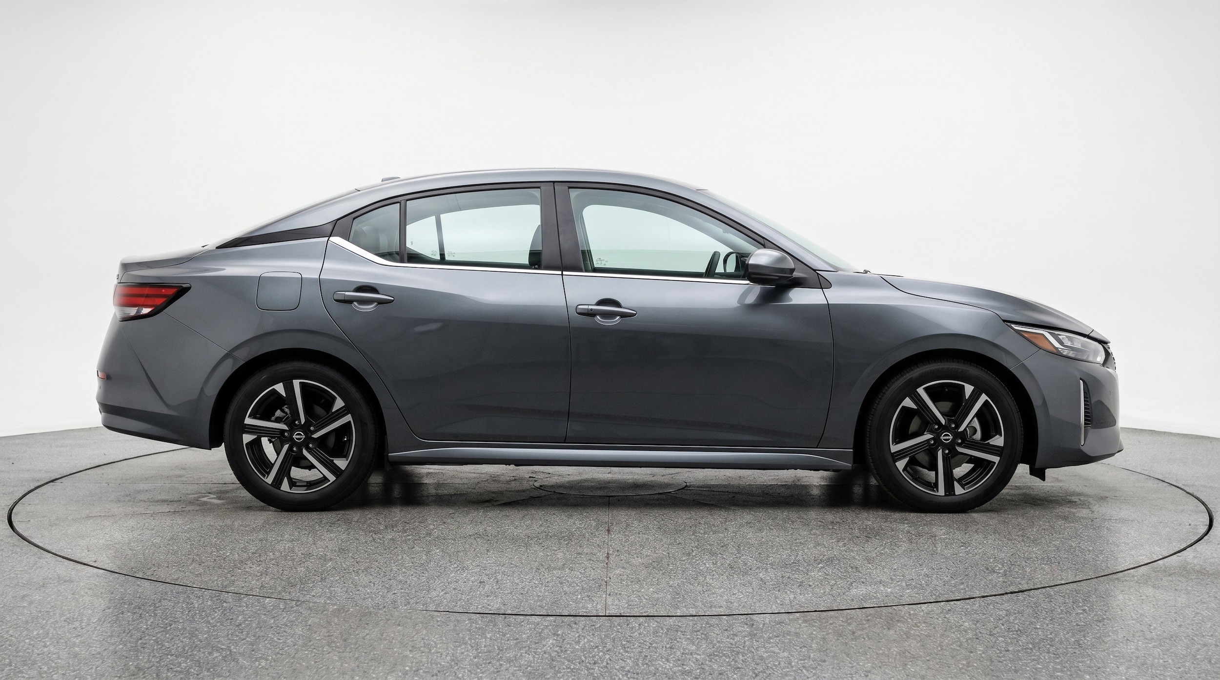 Thumbnail: 2025 Nissan Sentra - 11